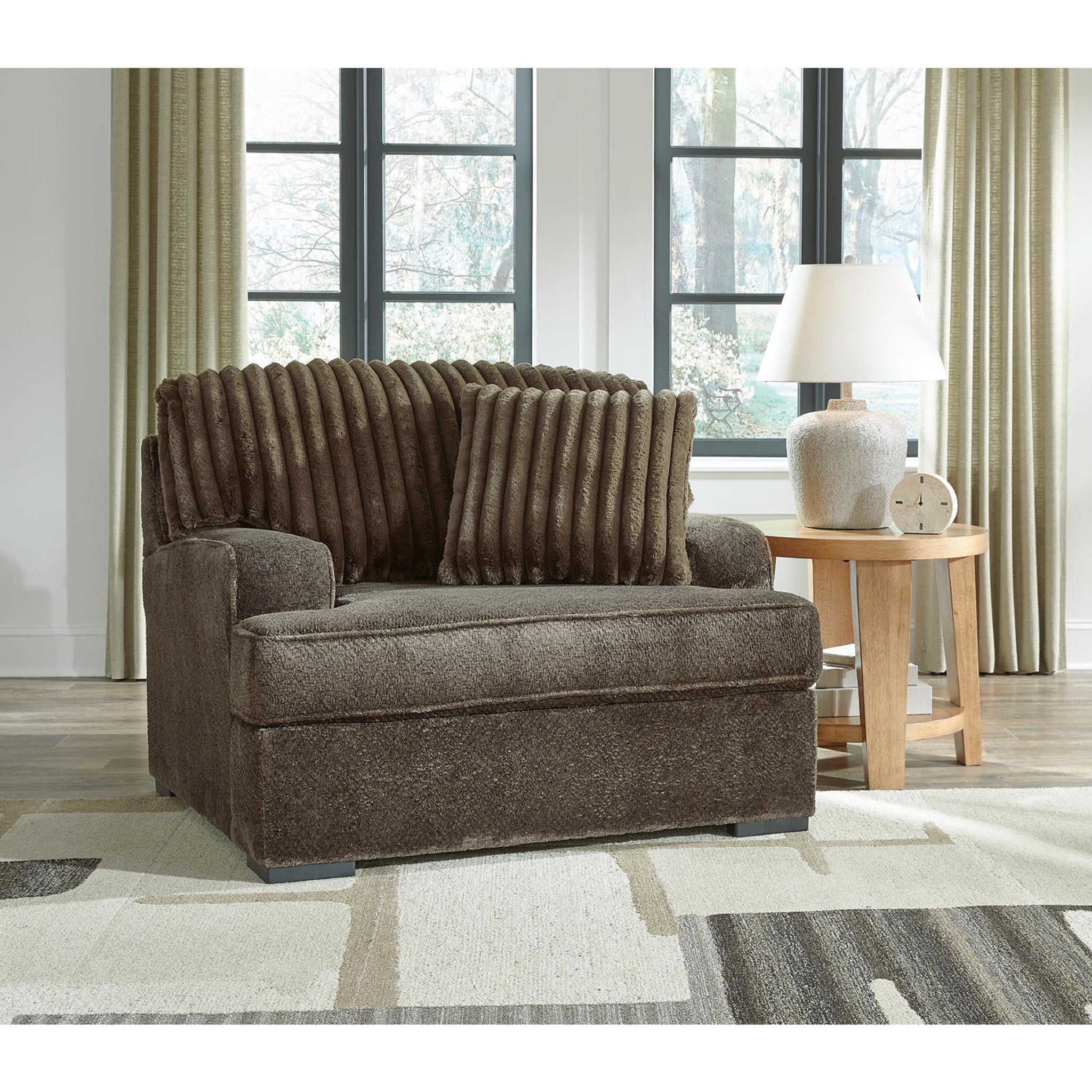 Aylesworth Oversized Chair in Chocolate Brown - Large Comfortable Lounge Chair for Living Room, Bedroom, or Office - Perfect for Relaxing, Reading, and Lounging
