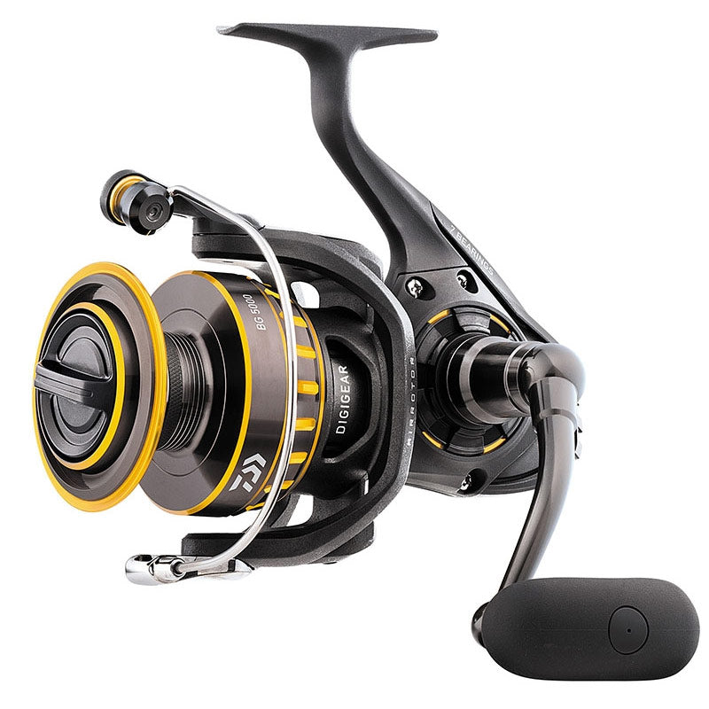 Daiwa BG Saltwater Spinning Fishing Reel - Heavy Duty Offshore & Surf Fishing Gear for Saltwater Game Fish - Perfect for Deep Sea, Pier and Beach Fishing Adventures