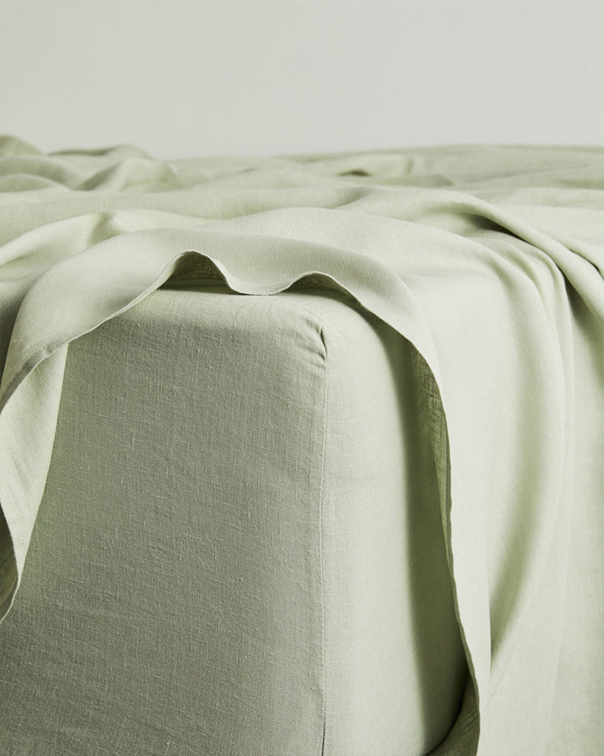 Sage & Pistachio Quilt Bedding Set - Queen Size Comforter, Duvet Cover & Pillowcases - Soft Cotton Luxury Bedding for Cozy Bedroom Decor