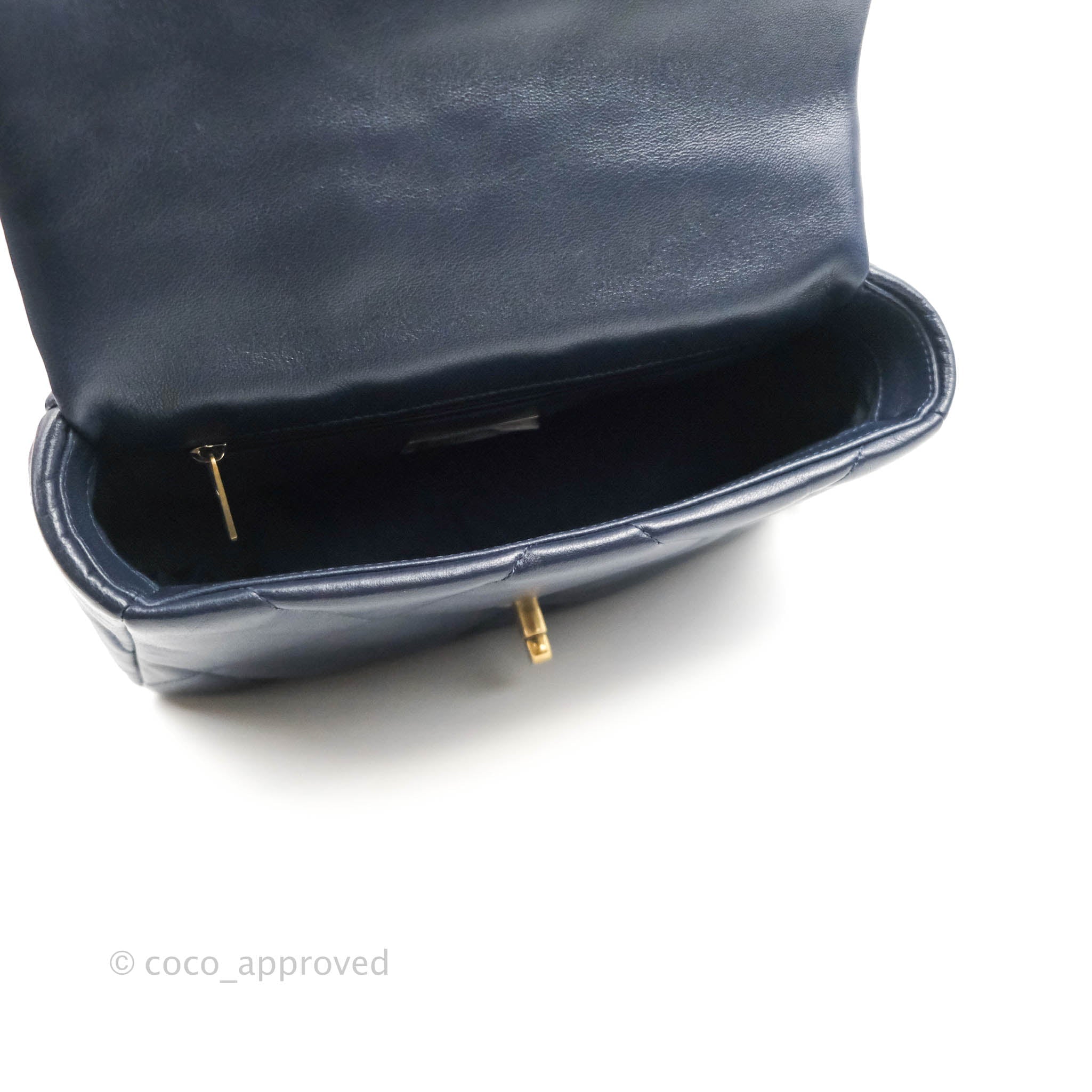 Chanel 19 Small Flap Bag in Navy Blue with Mixed Hardware - Luxury Shoulder Bag for Women, Perfect for Everyday Use & Special Occasions
