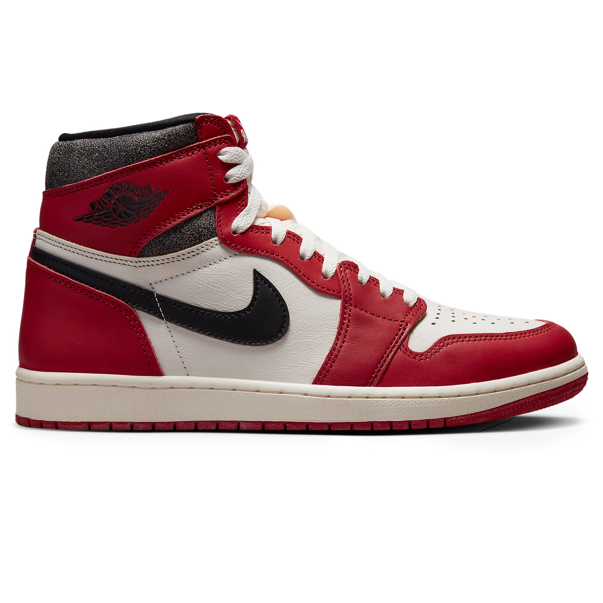 Air Jordan 1 Retro High OG Lost and Found Basketball Shoes - Classic Chicago Colorway for Men's Sneakers | Perfect for Streetwear, Basketball Games & Sneaker Collecting