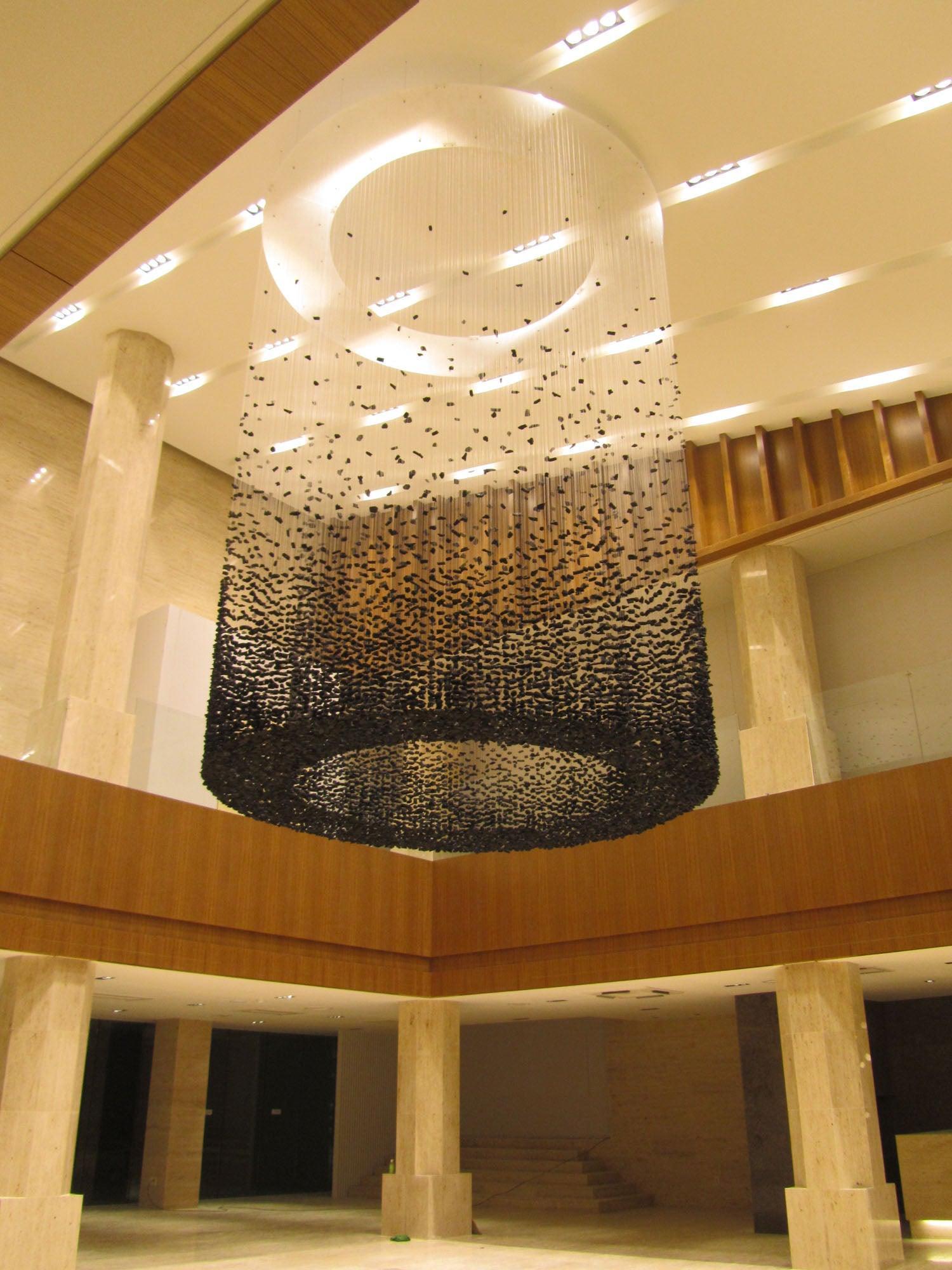 Elegant Black Charcoal Chandeliers - Modern to Rustic Style Ceiling Lights for Dining Room, Living Room & Bedroom Decor