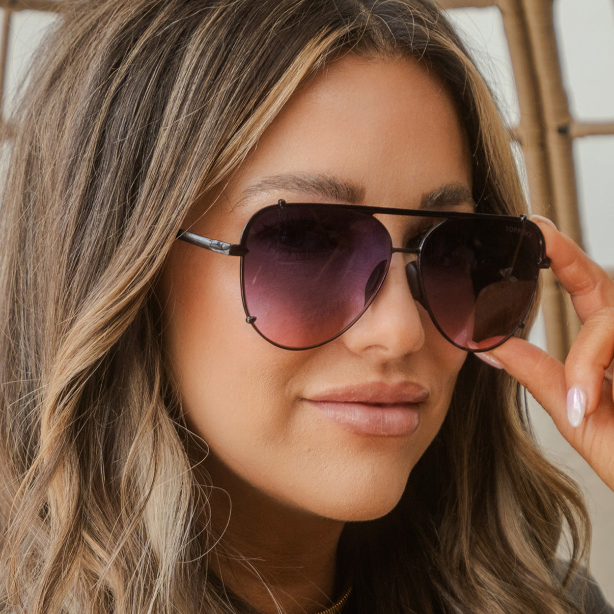 Tangle-Free Faded Purple & Pink Aviator Sunglasses for Women - Trendy UV Protection Shades for Driving, Beach & Outdoor Activities