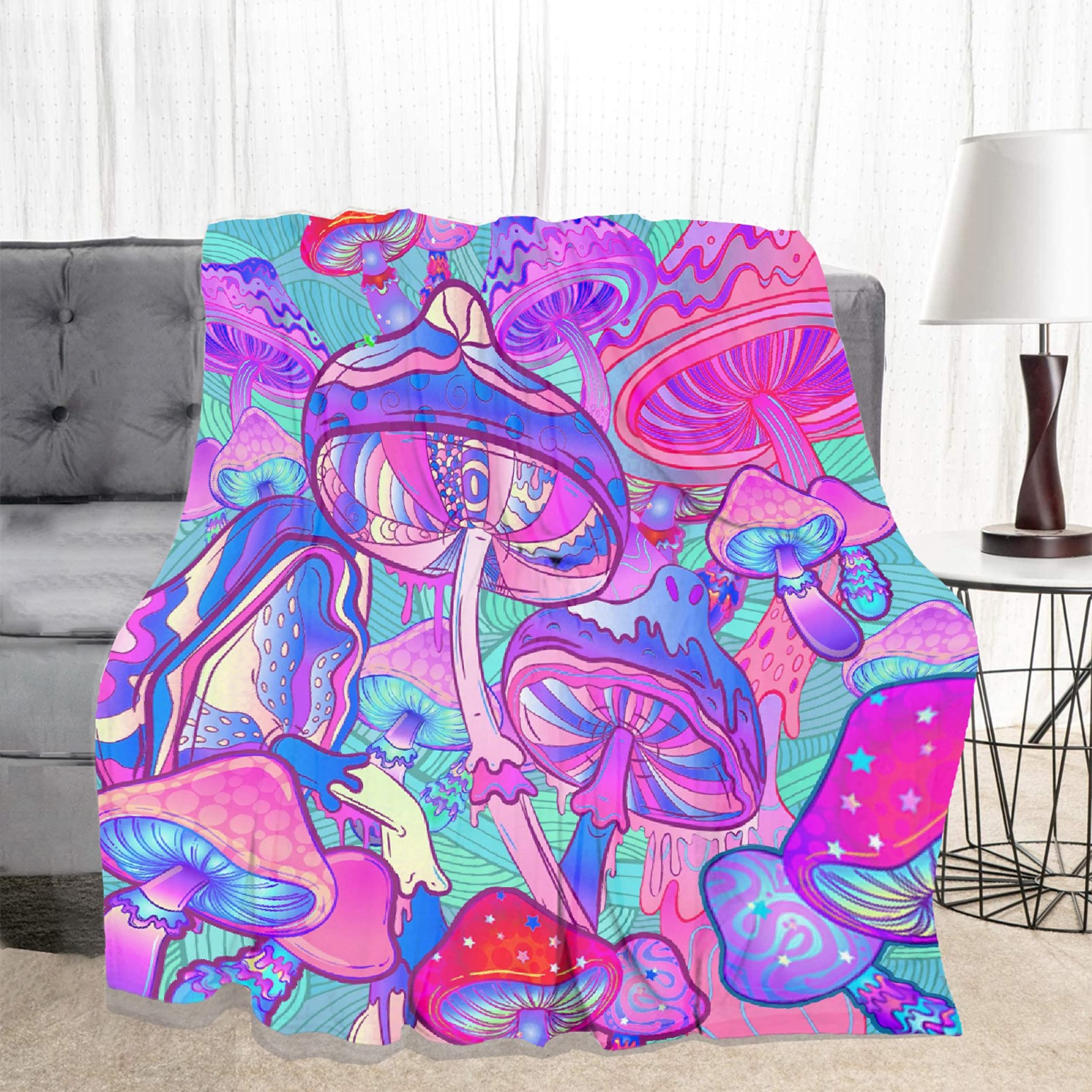 Soft Plush Mushroom Print Fleece Blanket - Lightweight Flannel Throw for Sofa, Bed, Couch & Car - XL 120x90 Inch Cozy Decorative Blanket Gift for Women & Men - Perfect for Family Movie Nights, Camping & Winter Snuggling