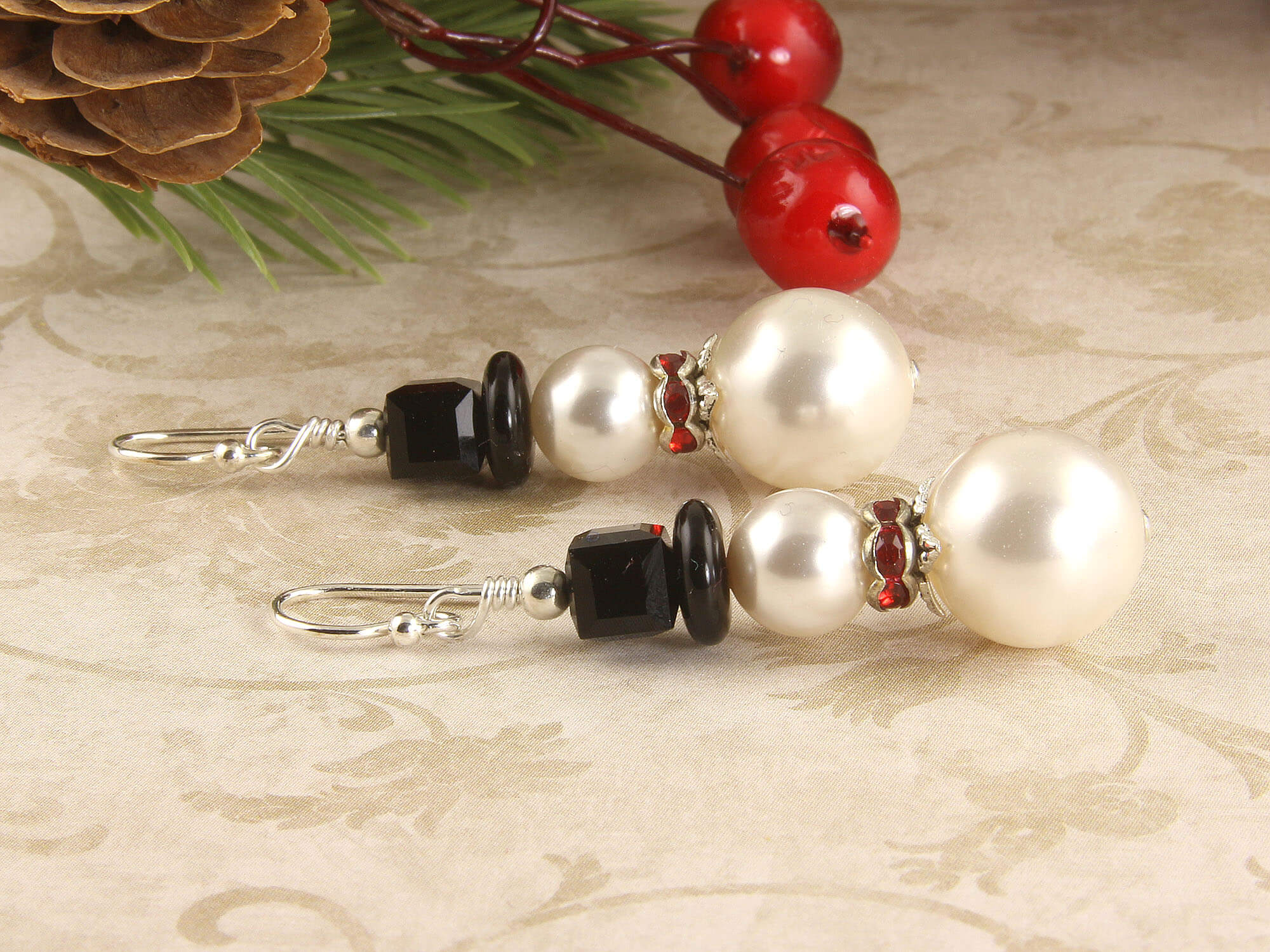 Snowman Christmas Pearl Earrings for Women - Festive Holiday Jewelry Gift for Parties, Weddings & Christmas Celebrations