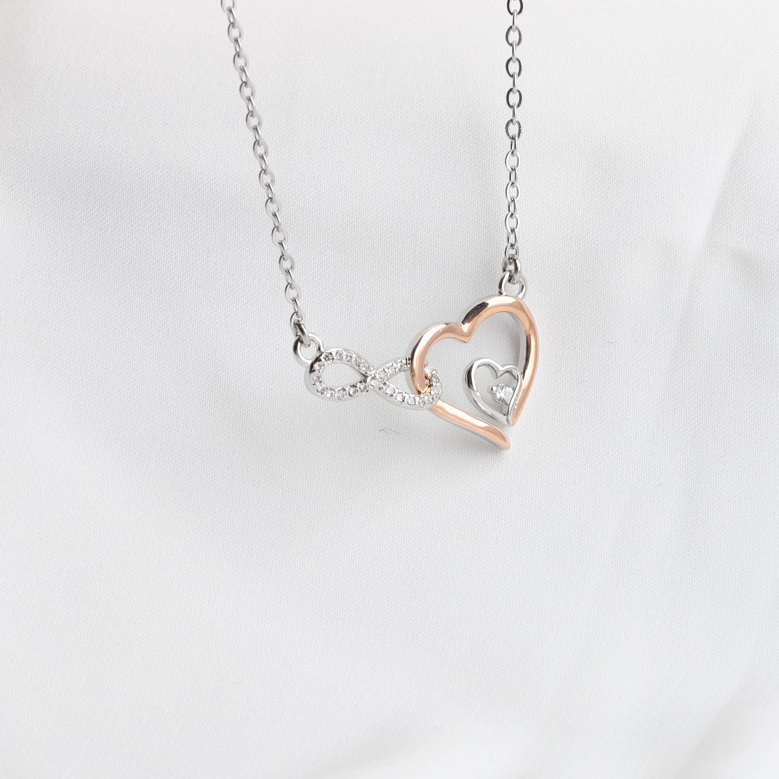 Best Friend Sister Necklace - Heartfelt Gift with Card for Sisters & BFFs - Perfect for Birthdays & Anniversaries