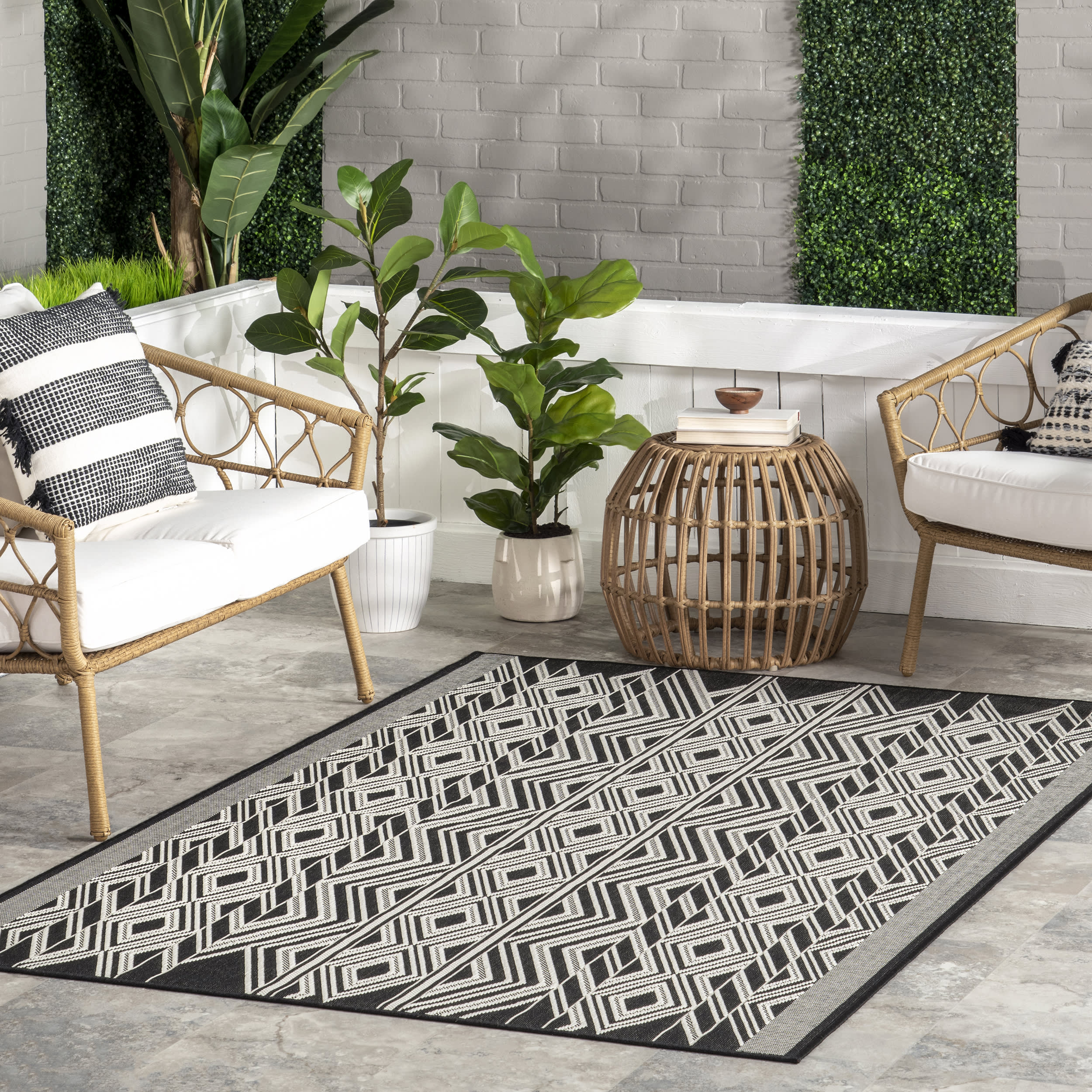 Premium Diamondback Indoor/Outdoor Rug - Black | Non-Slip, Water-Resistant Floor Mat for Patio, Deck, Garage & Entryway