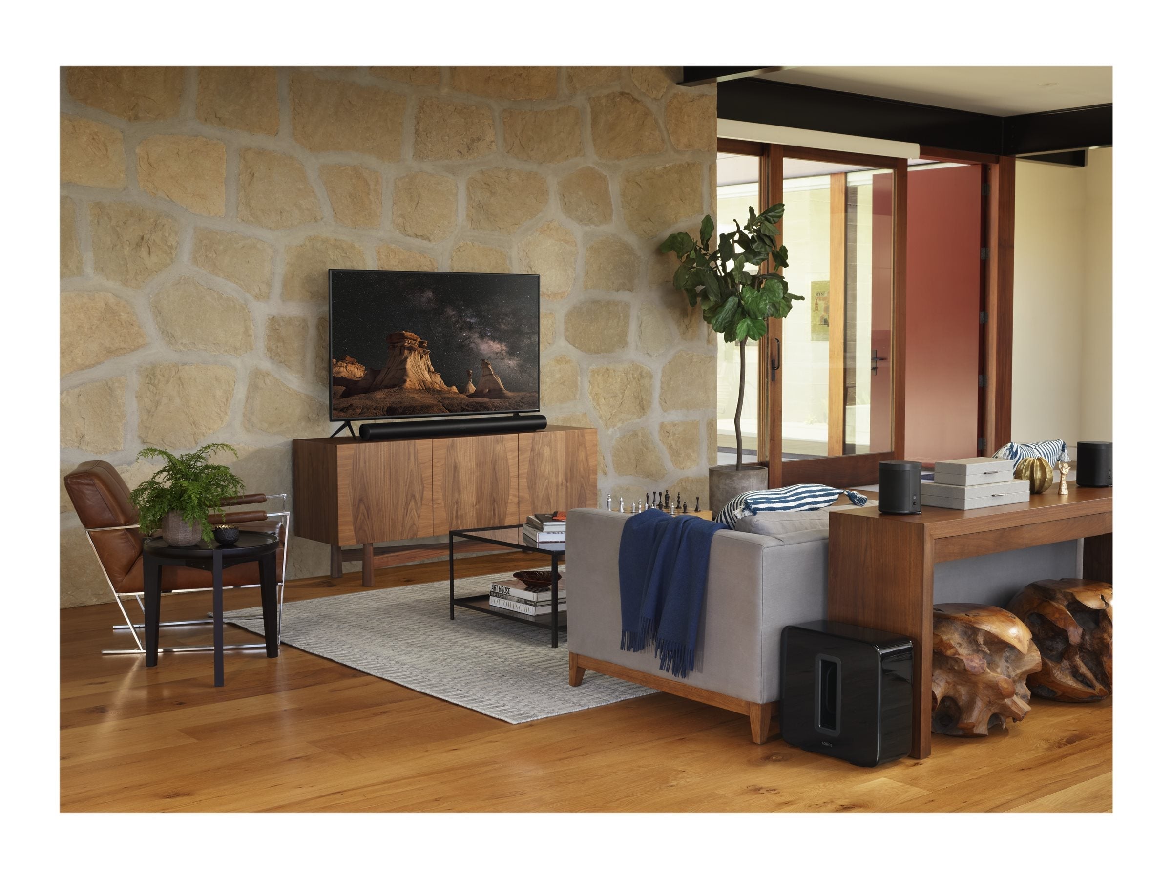 Sonos Arc Soundbar - Premium Dolby Atmos Home Theater Speaker for TV, Movies & Music - Perfect for Living Room & Home Entertainment Systems