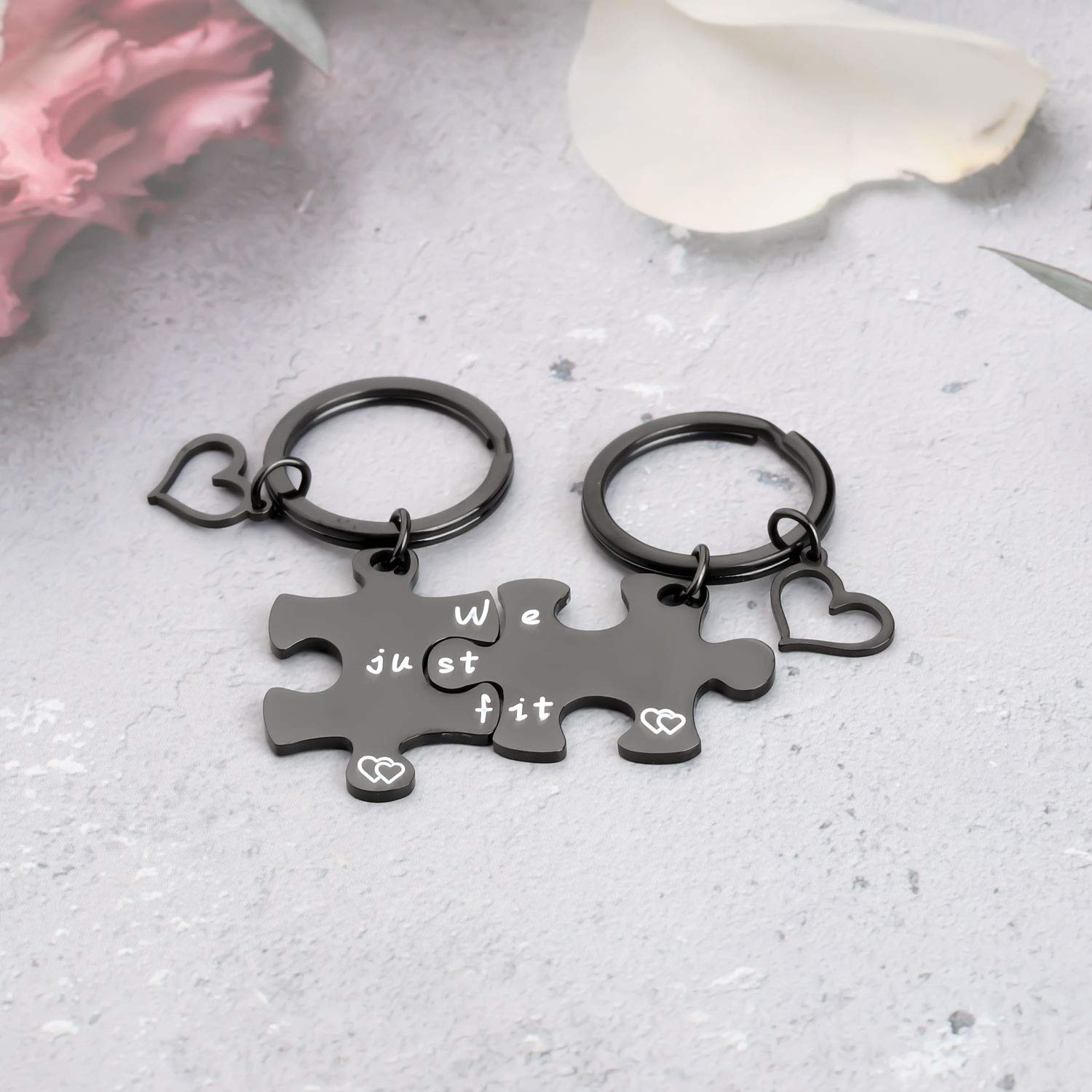 Best Friend Puzzle Piece Keychain Set - His and Her Matching Couple Keychains for BFF Gifts - Perfect for Anniversaries, Birthdays & Friendship Day