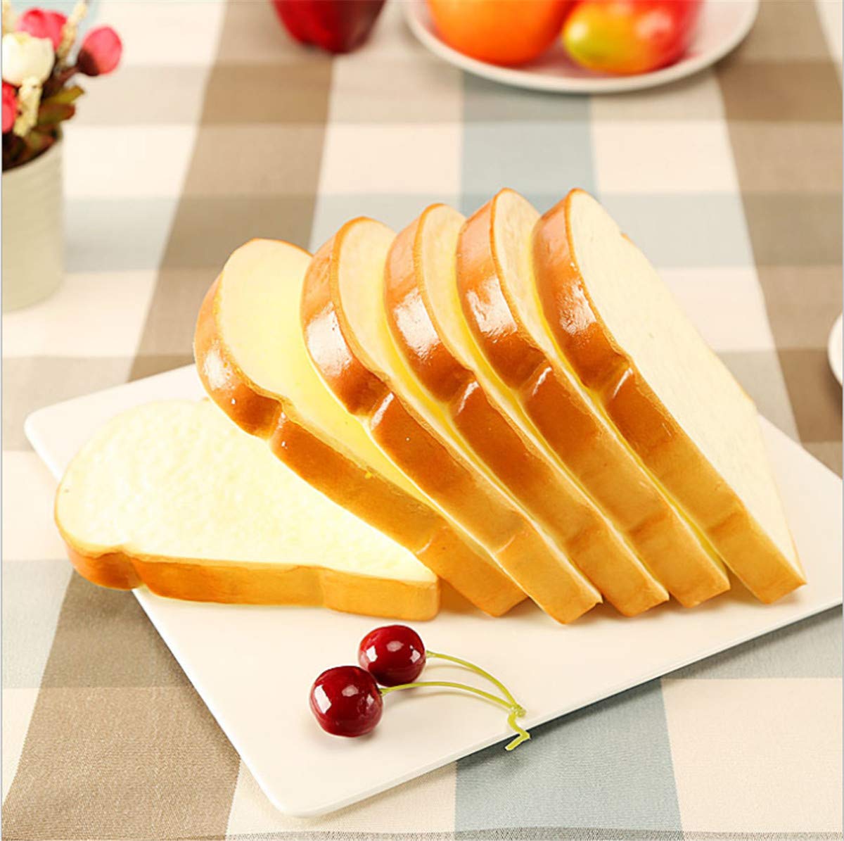 Zzooi Artificial Simulated Sliced Bread - 3PCS Realistic Fake Bread Slices for Home Decor, Photography Props, and Kitchen Display