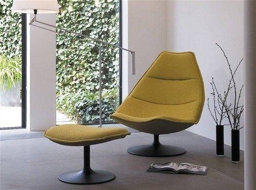 F584 Lounge Chair by Artifort - Modern Mid-Century Design, Ergonomic Comfort for Living Room, Office & Lounge Areas - Perfect for Relaxing, Reading & Entertaining