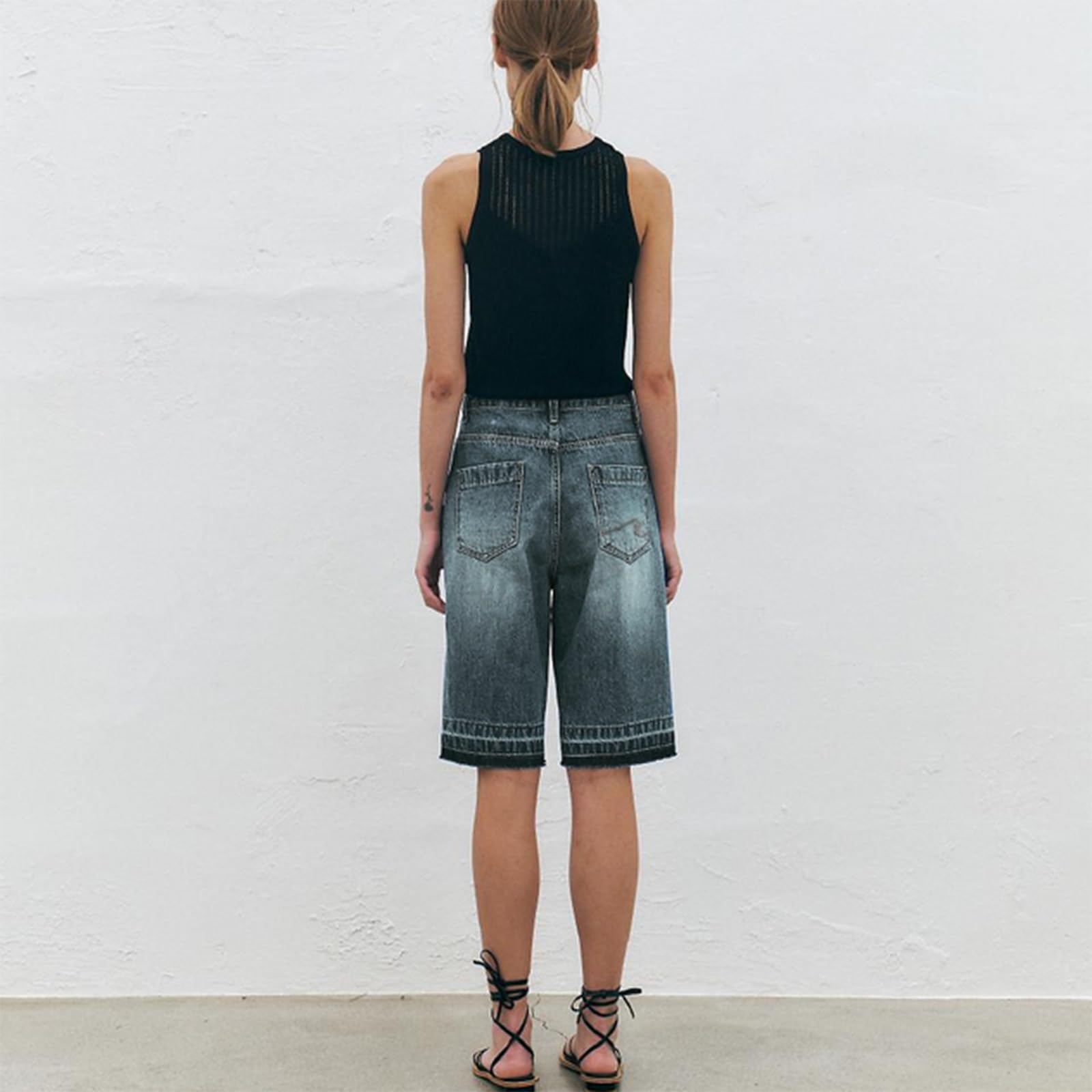 Y2K Women's Low Rise Baggy Denim Shorts | Bermuda Jean Shorts with Frayed Hem | Wide Leg Midi Shorts for Summer | Streetwear Fashion | Perfect for Casual Outings, Beach Trips & Music Festivals