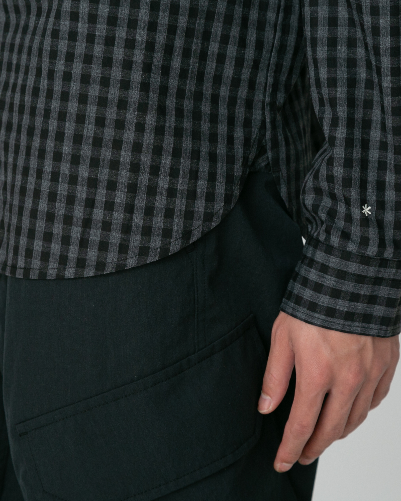 Stylish Gingham Check Shirt for Men & Women - Classic Plaid Button Down Shirt for Casual Wear, Office & Outdoor Activities
