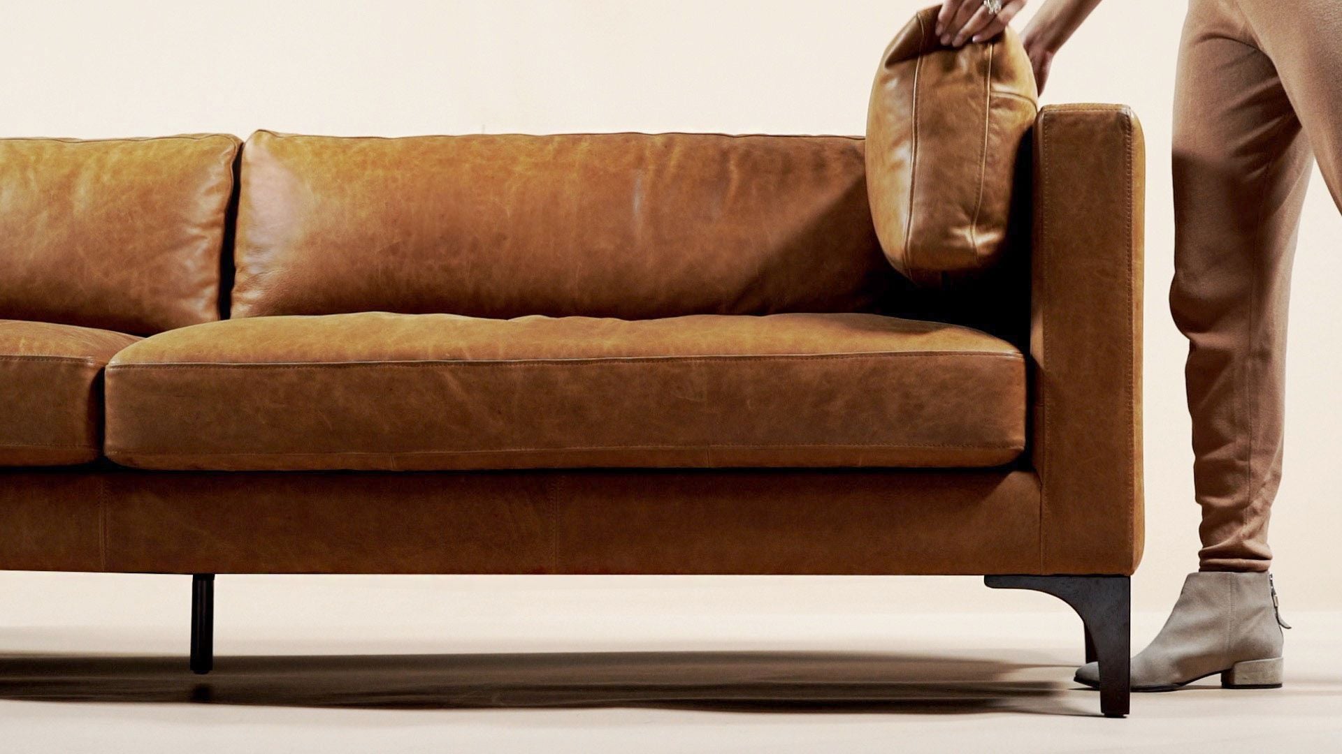 Premium Argan Leather Sofa - Luxurious Genuine Leather Couch for Living Room, Office & Lounge - Modern Comfortable Sectional Sofa for Home Decor