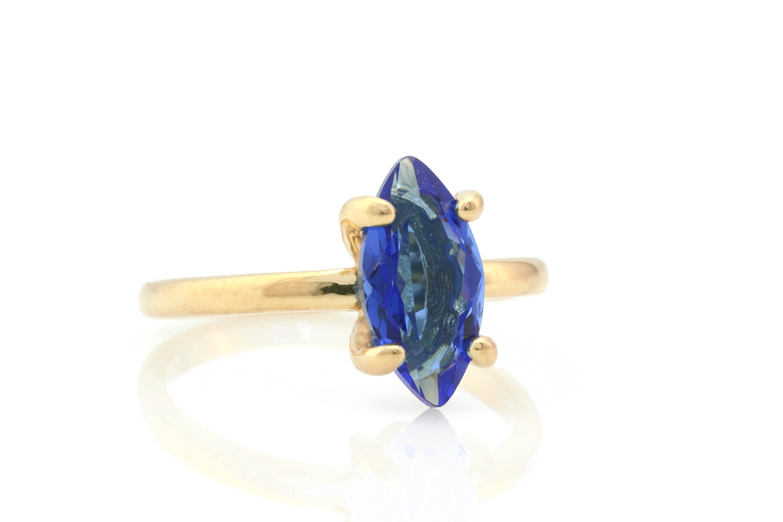 Exquisite Marquise Blue Sapphire Ring for Women - Elegant Promise, Engagement & Everyday Jewelry - Customizable with Engraving - Perfect Gift for Anniversaries, Birthdays & Special Occasions