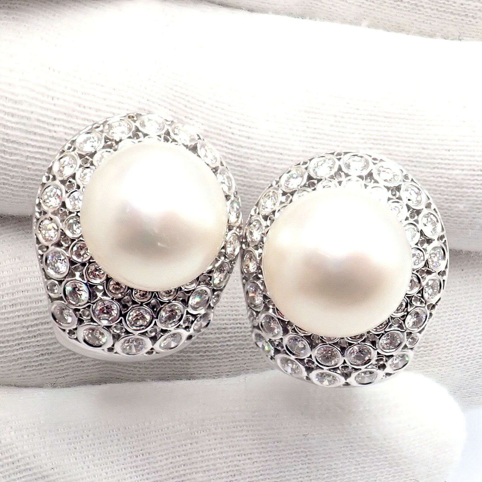 Vintage 18K White Gold Diamond & 13mm Pearl Earrings for Women - Elegant Pearl Jewelry for Weddings, Parties & Special Occasions