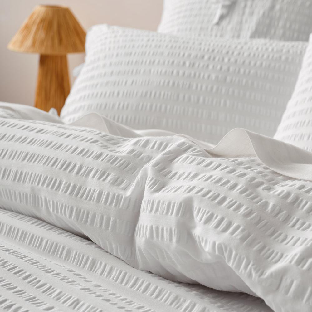 Linen House Ferrara White Duvet Cover Set - Luxury Bedding for Master Bedroom & Guest Room, Soft & Breathable Cotton Blend
