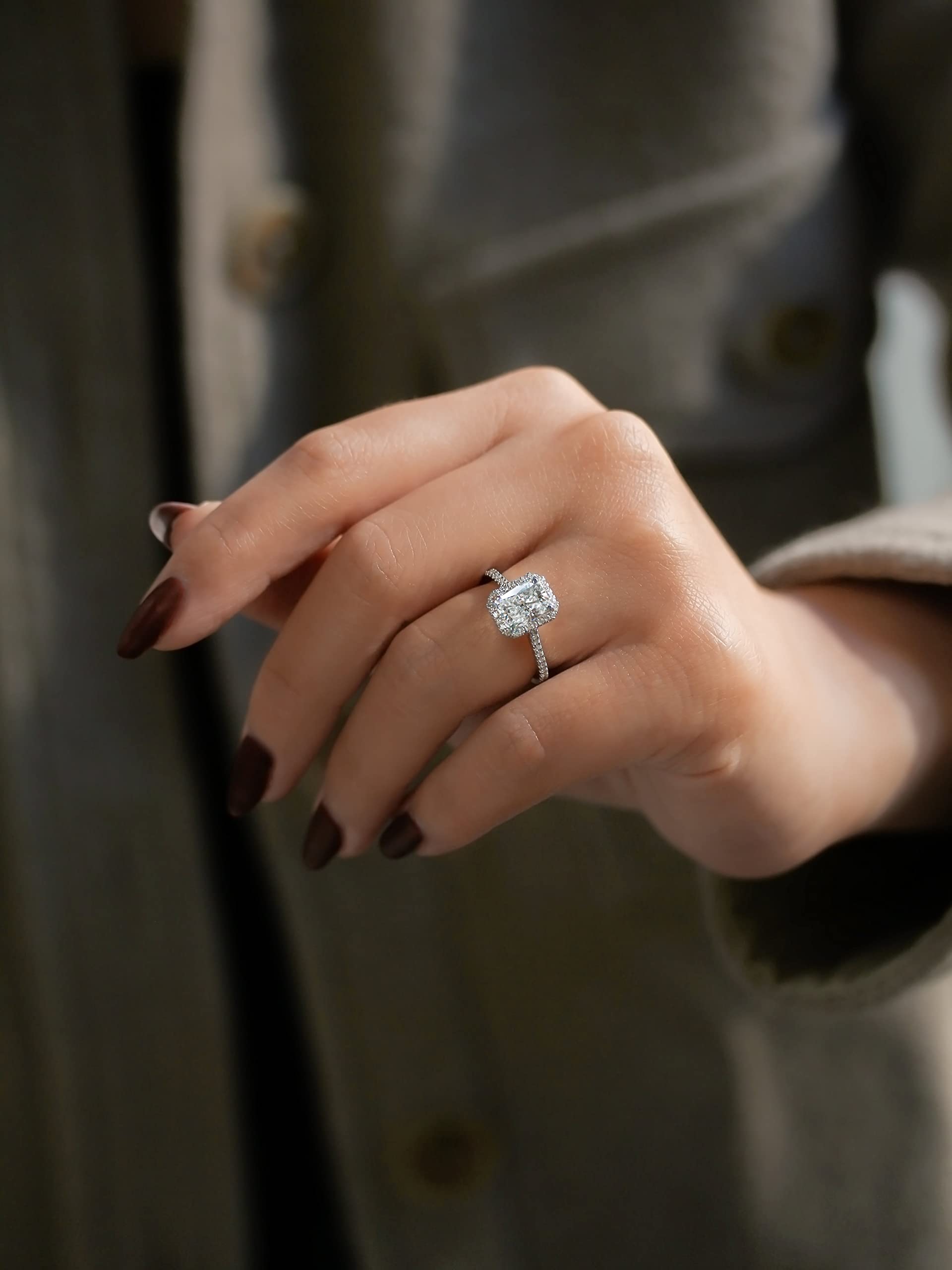 2 Carat (2ctw) Radiant Cut Moissanite Halo Diamond Engagement Ring for Women - GH/VS Quality | Perfect Proposal, Wedding, Anniversary & Valentine's Day Gift