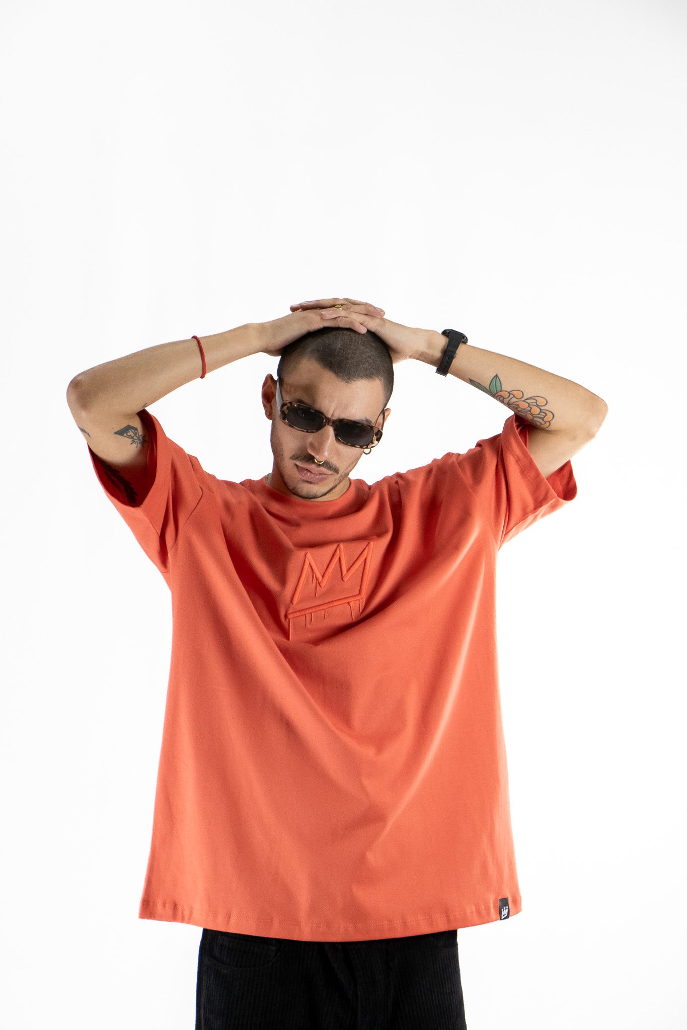 Remera King Of Art H Bold Rojo 6628B - Premium Graphic T-Shirt for Men | Trendy Streetwear & Casual Outfit | Perfect for Daily Wear, Parties & Urban Fashion
