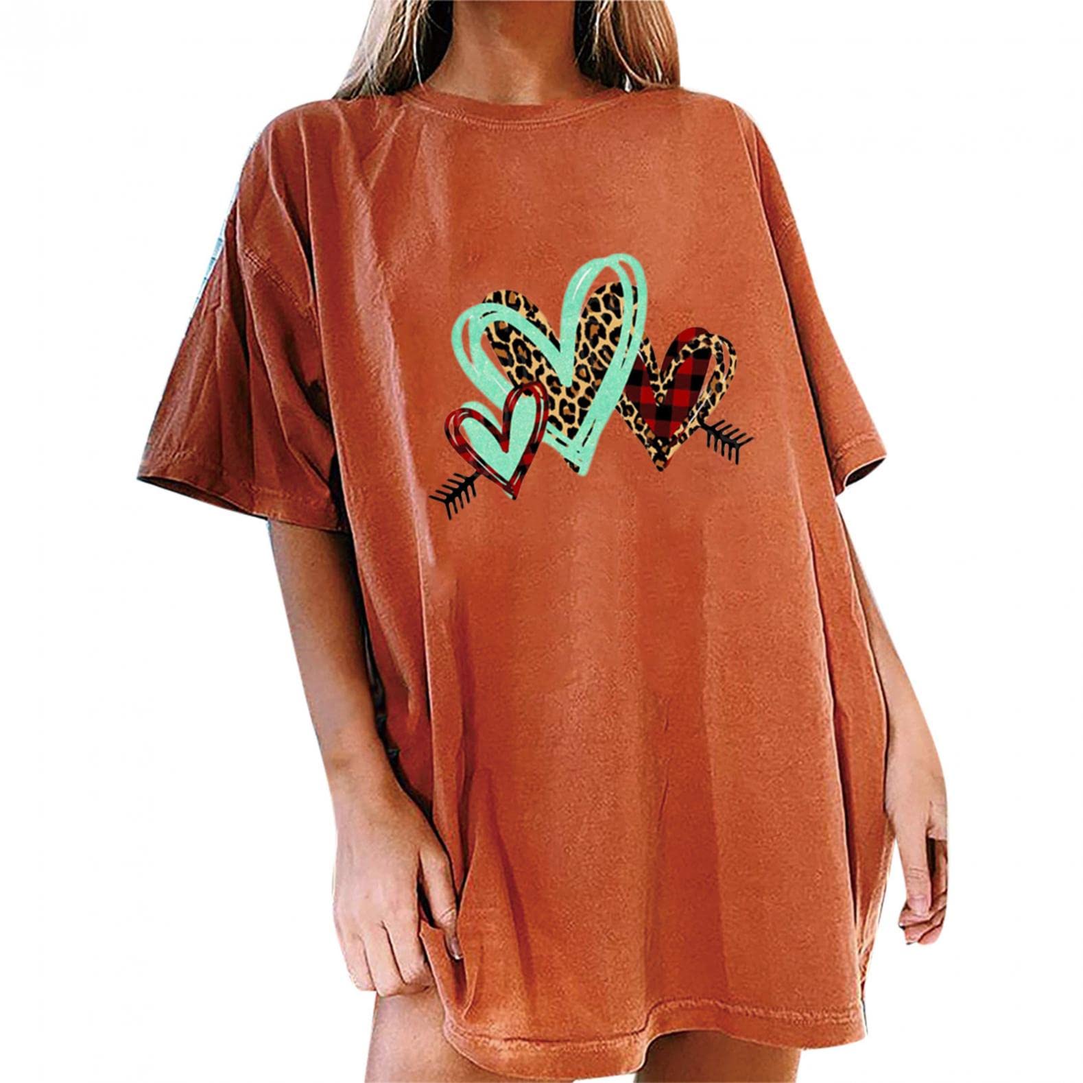 **Aayomet Women's Plus Size Short Sleeve T-Shirt - Heart Print Blouse, Round Neck Loose Fit Tops for Casual Wear & Summer Outfits**