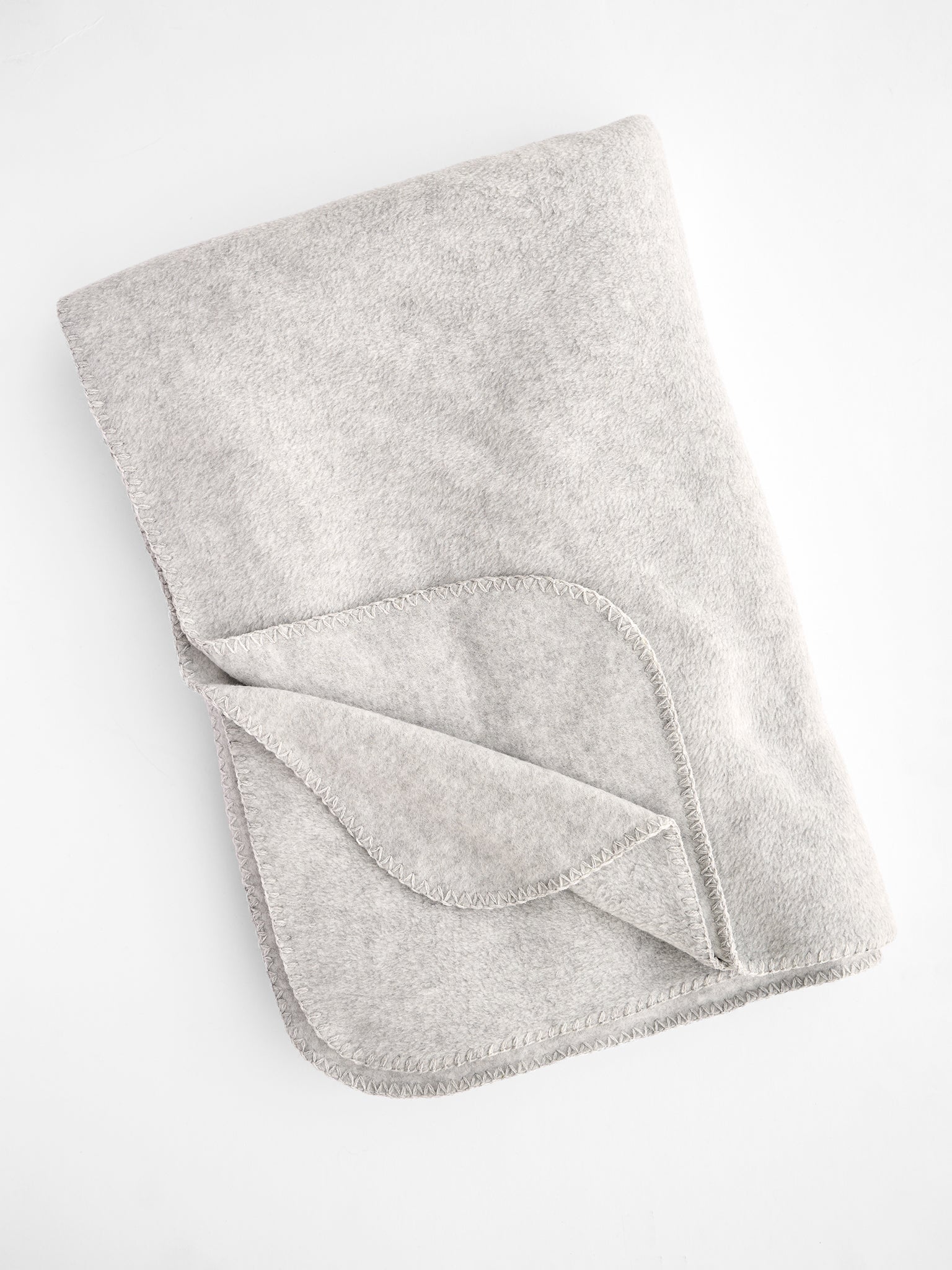 Yogamatters Cozy Fleece Yoga Blanket - Soft & Warm for Meditation, Relaxation & Home Comfort