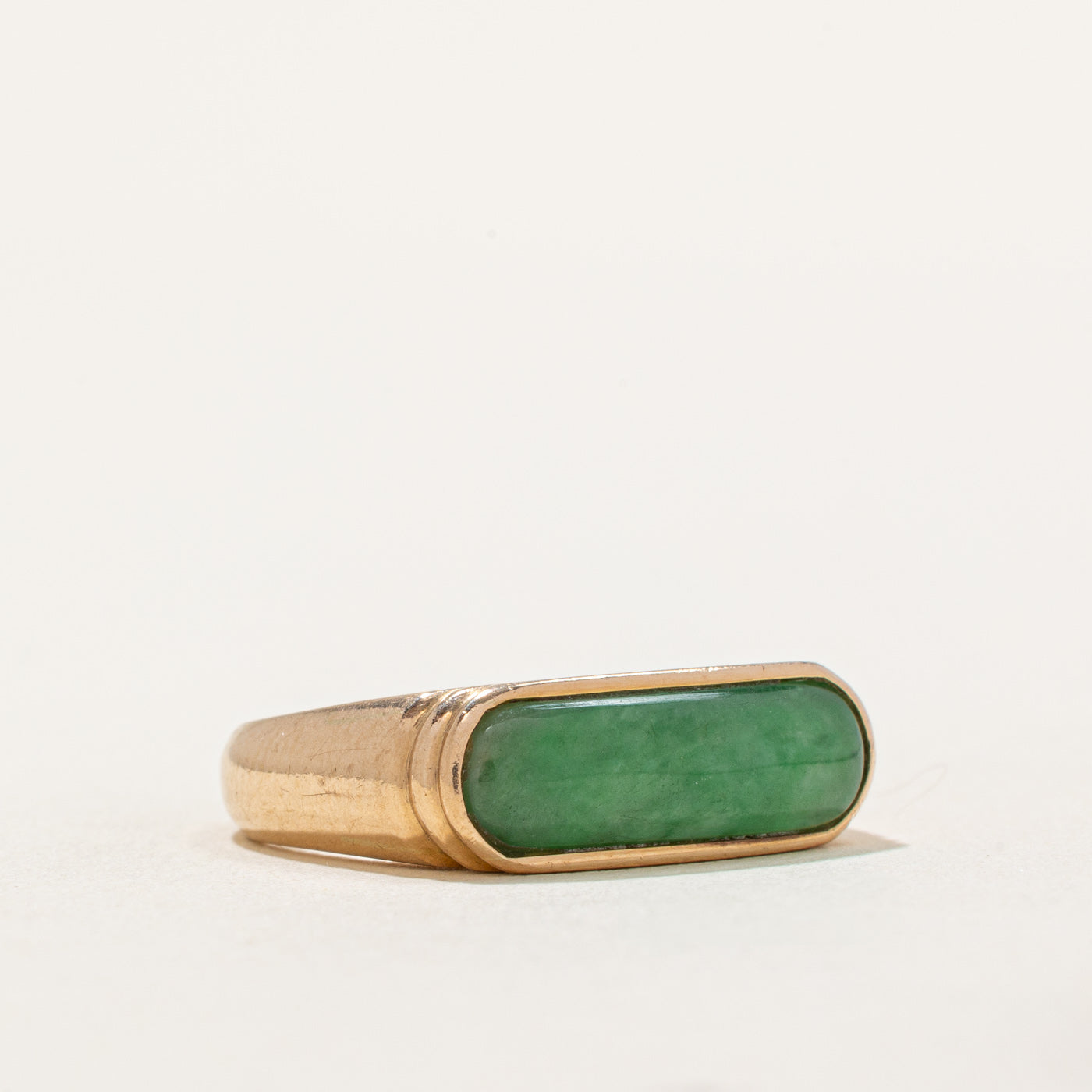 East West Cabochon Jade Ring - 1.80ct Genuine Jade Stone - Size 7.25 - Elegant Dainty Jewelry for Women - Perfect for Everyday Wear, Special Occasions & Gift Giving