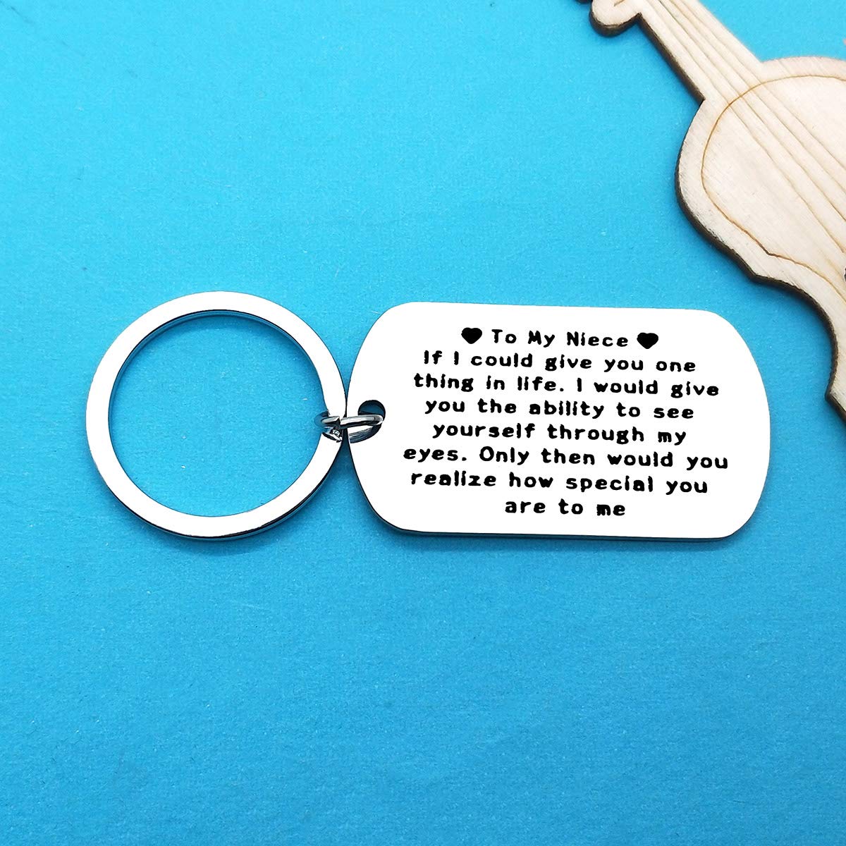 Xiahuyu Christmas Keychain - Perfect Gift for Niece Birthday, Graduation, Wedding, Mother's Day & Thanksgiving - Thoughtful Present from Aunt/Uncle - Great for Everyday Use, Key Organization & Special Occasions
