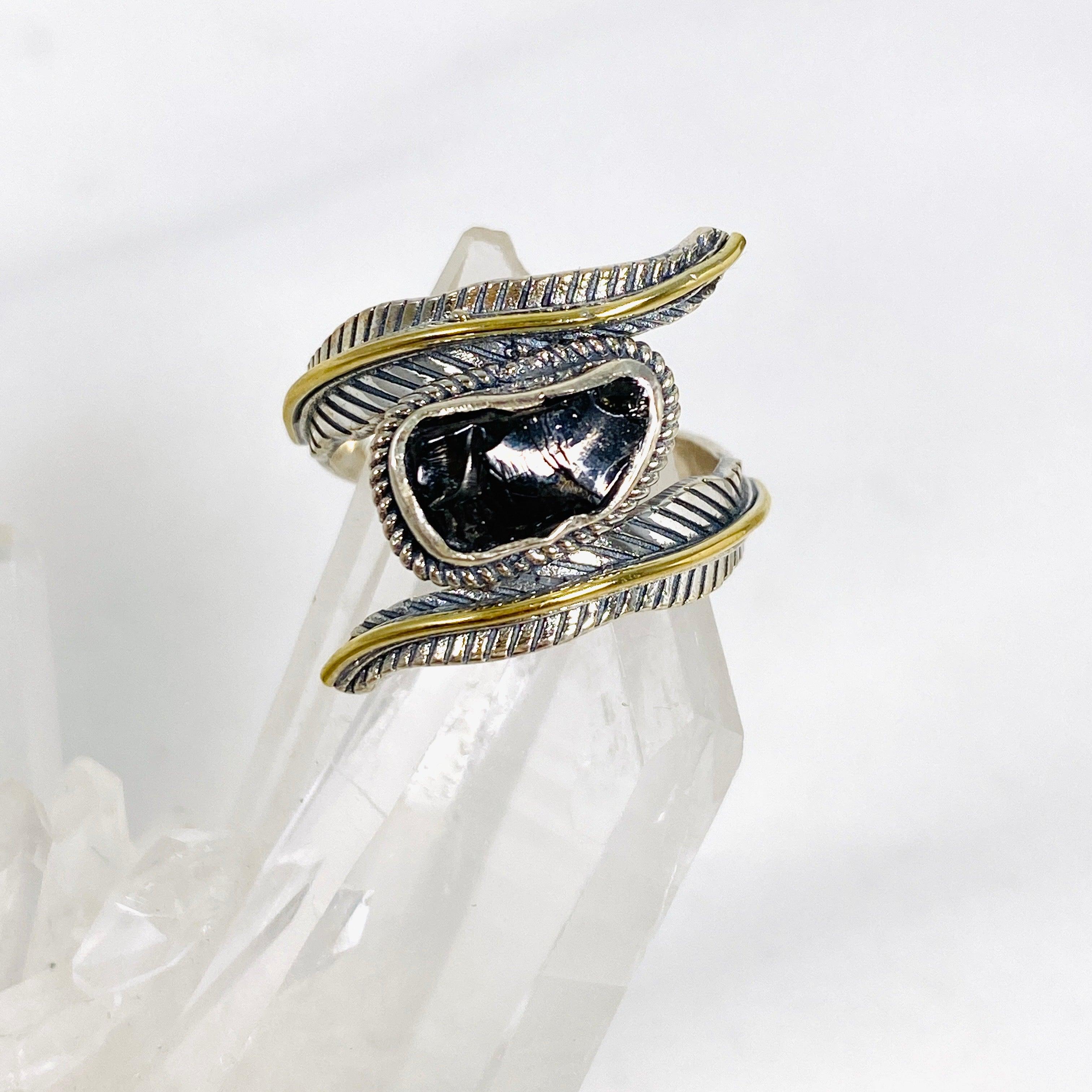 Natural Shungite Leaf Setting Raw Ring R4224 for Men & Women - Healing Crystal Jewelry for Protection & EMF Shielding - Perfect for Meditation, Yoga & Energy Balancing