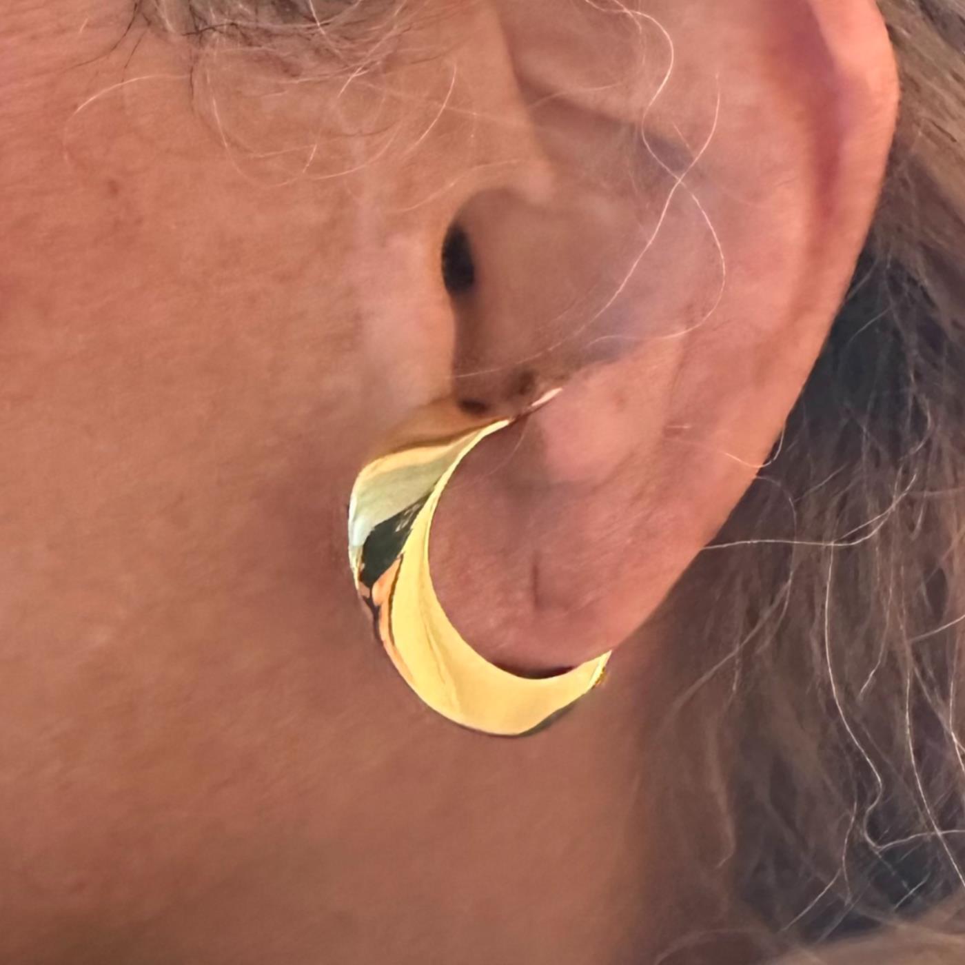 Authentic Vintage Tiffany & Co 18k Yellow Gold Peretti Lily Lobe Hoop Earrings for Women - Luxury Designer Jewelry Gift for Anniversary, Wedding & Special Occasions