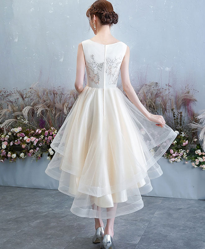Elegant Light Champagne Tulle Lace Prom Dress with Floral Appliques - A-Line Homecoming Ball Gown for Formal Dances, Quinceañera & Special Occasions