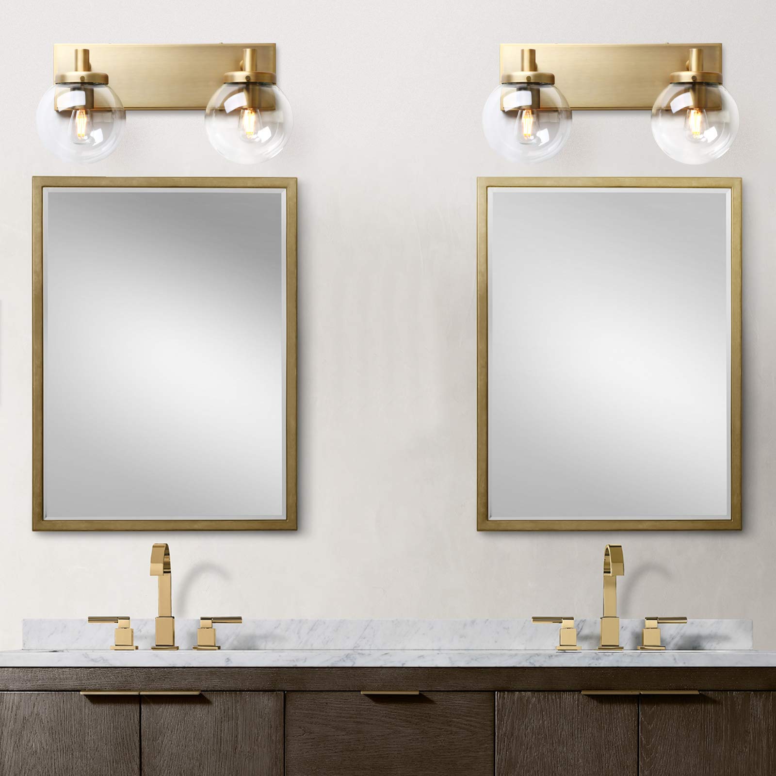 Pathson Brass Wall Sconce - Industrial Vanity Light Fixture with Globe Glass Shade for Bathroom, Bedroom & Living Room | Vintage Style Wall Lighting for Hallway, Mirror & Home Decor