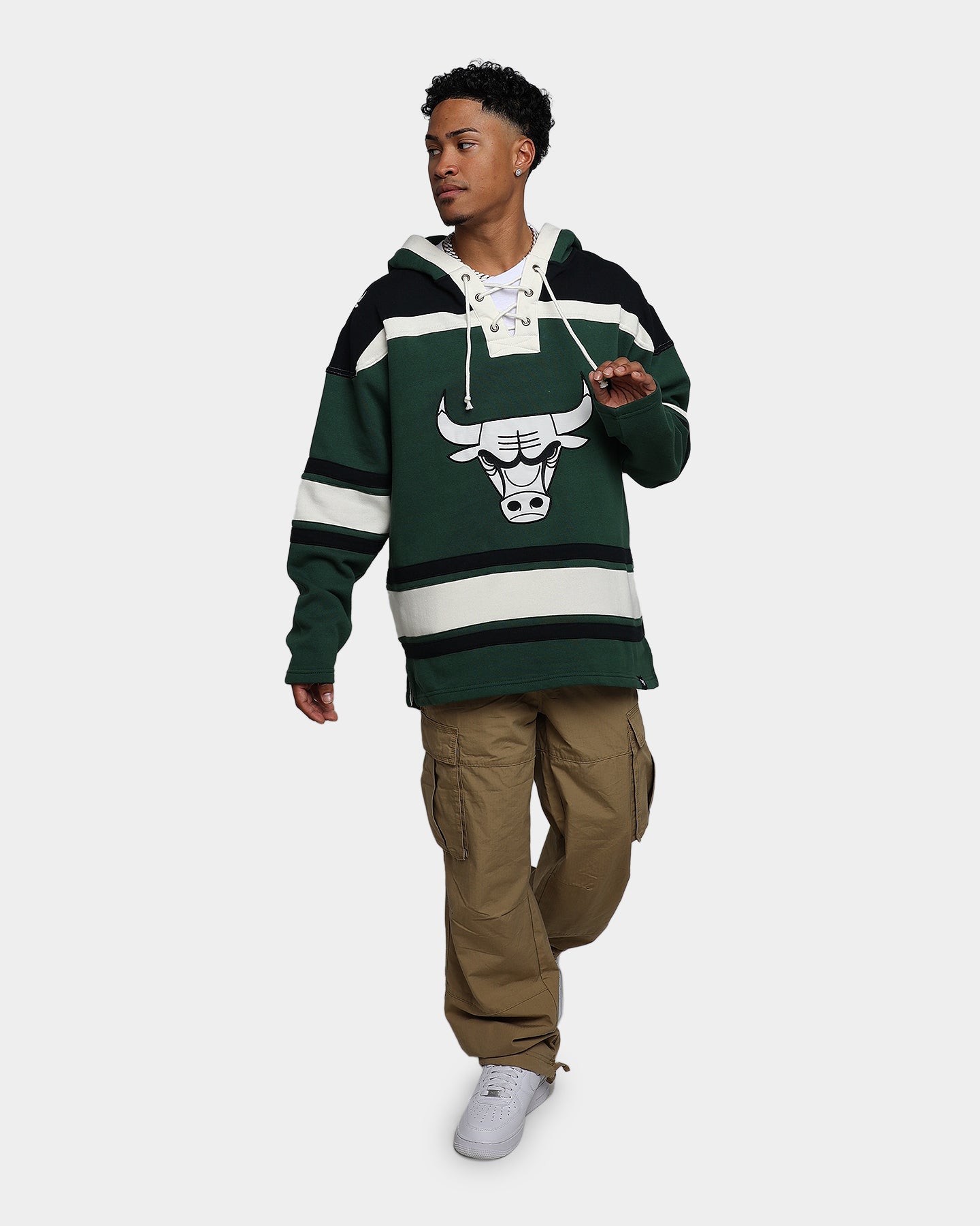 47 Brand Chicago Bulls Superior Lacer Hoodie for Men - Dark Green NBA Basketball Fan Apparel - Perfect for Game Day, Streetwear & Casual Outfits