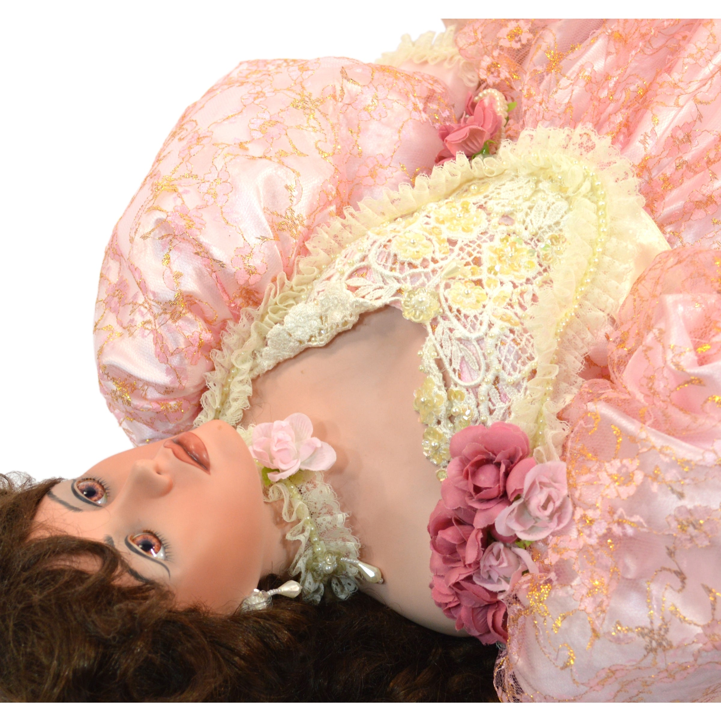 Limited Edition RUSTIE 42 Porcelain Doll Shenandoah in Pink Dress #207/2000 - Rare Collectible for Display & Gift Giving