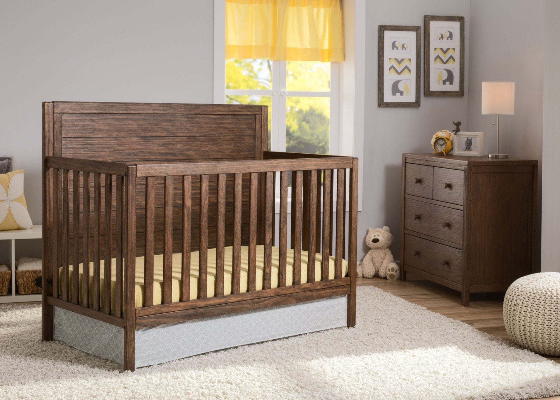 Cambridge 4-in-1 Convertible Baby Crib - Toddler Bed & Daybed with Mattress - Nursery Furniture for Boys & Girls - Perfect for Bedrooms, Daycare & Guest Rooms