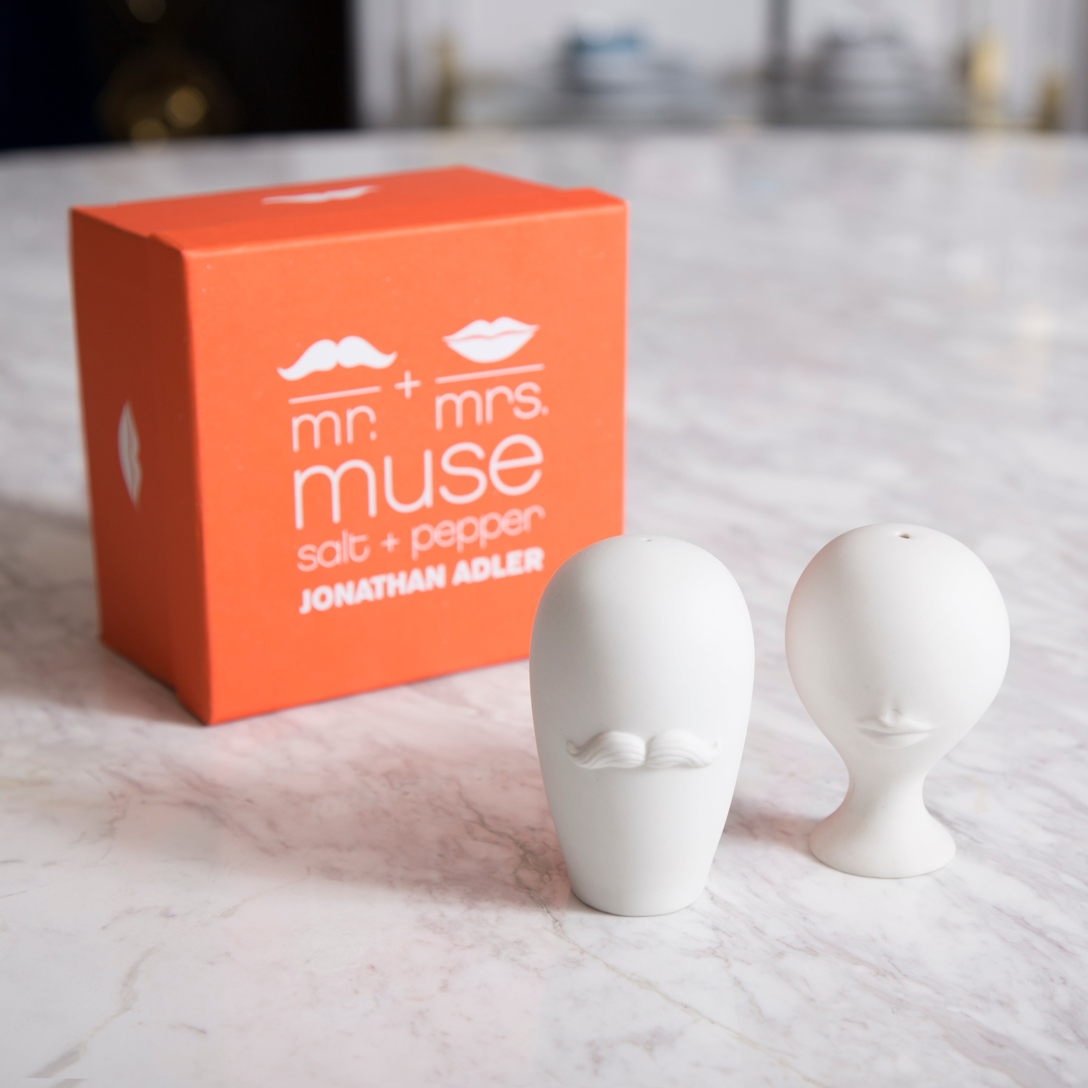 Stylish Mr. & Mrs. Muse Salt and Pepper Shaker Set - Elegant Kitchen Tableware for Dining, Wedding Gifts & Home Decor