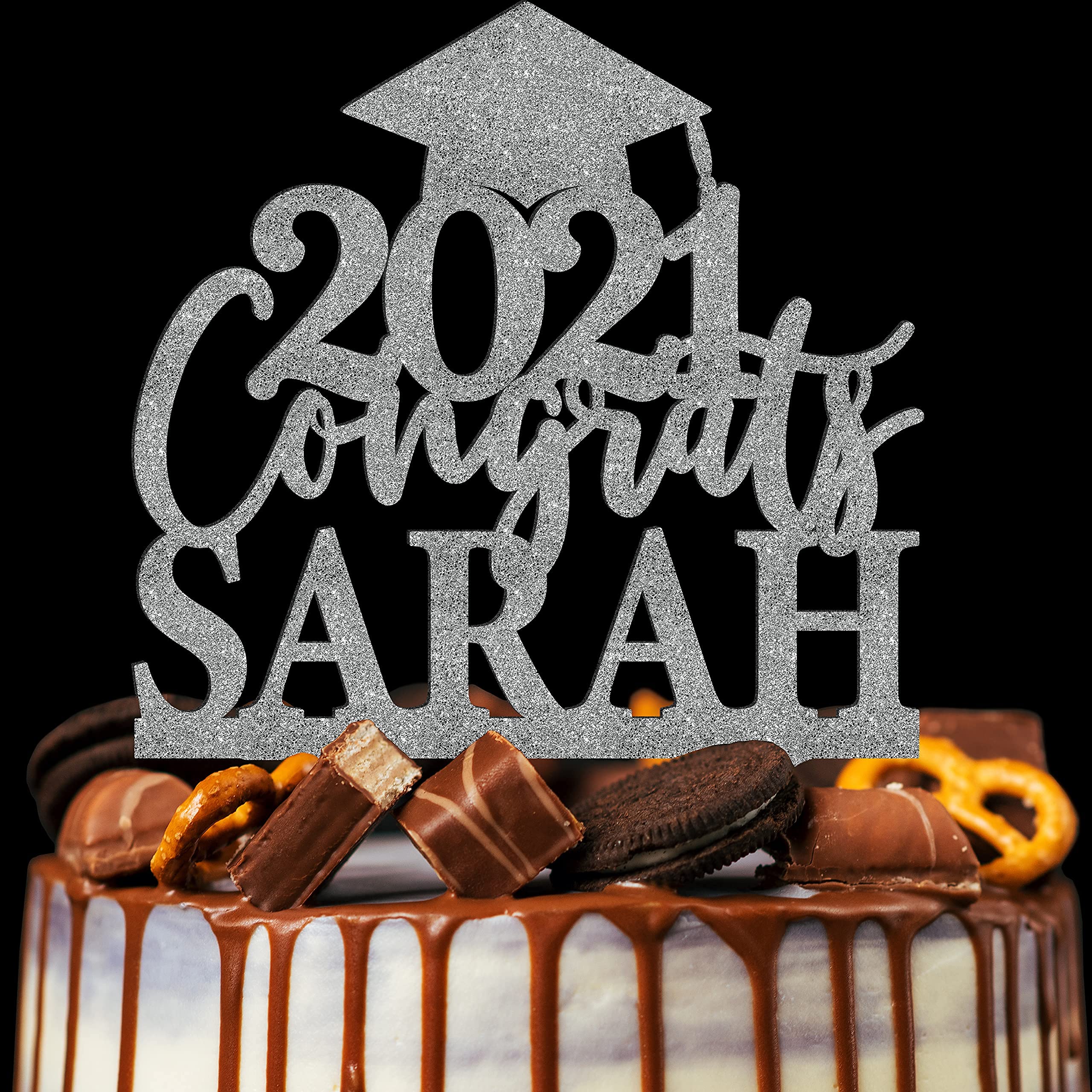 Custom Graduation Cake Topper with Name & Date - Personalized Wooden Cake Decor for Class of 2024 - 3 Elegant Wooden Options for Graduation Parties & Celebration Cakes