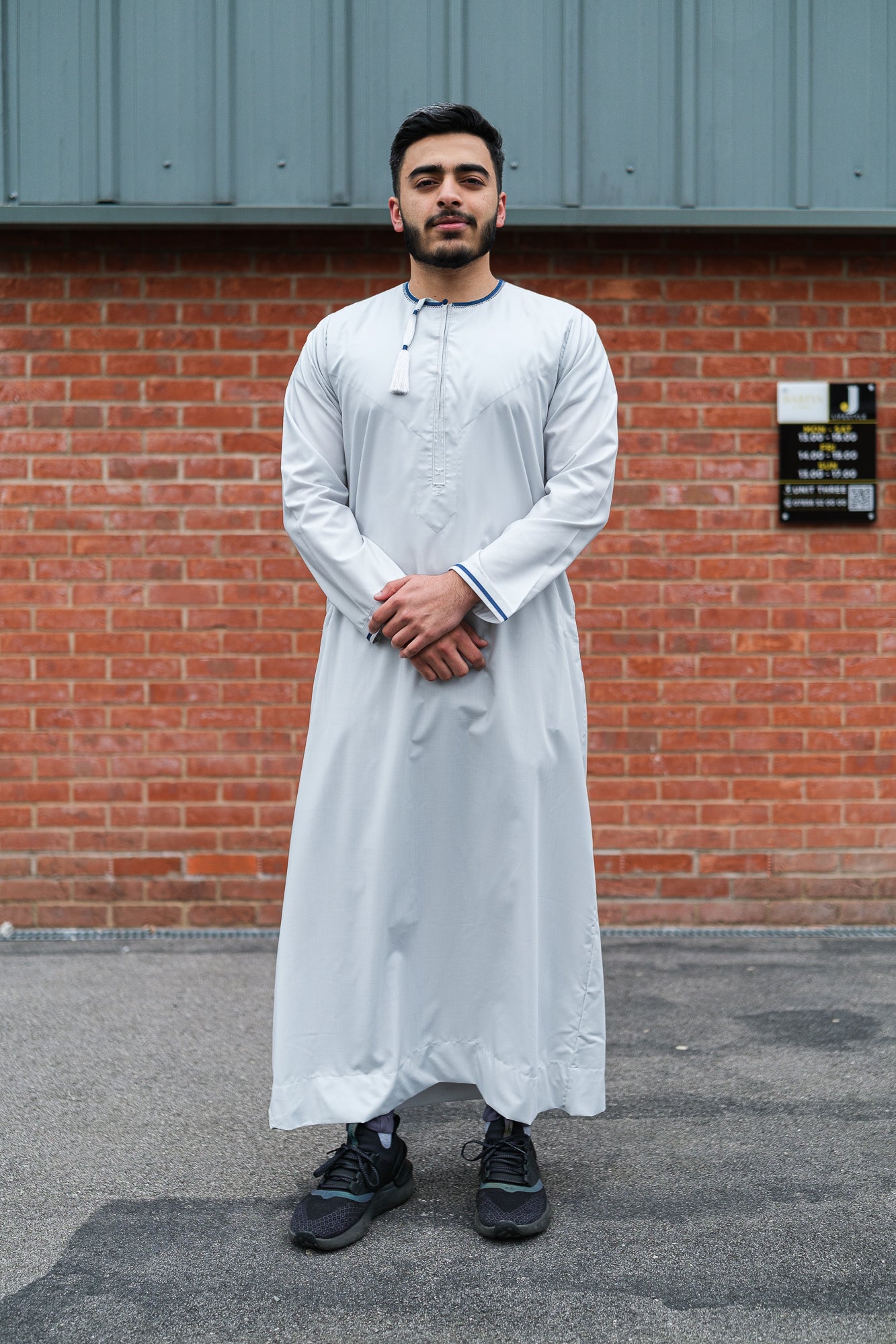 J100 C4 Kids Hawkes Blue Thobe - Traditional Arabic Dress for Boys, Islamic Clothing for Eid & Special Occasions - Perfect for Mosque, Family Gatherings & Cultural Events