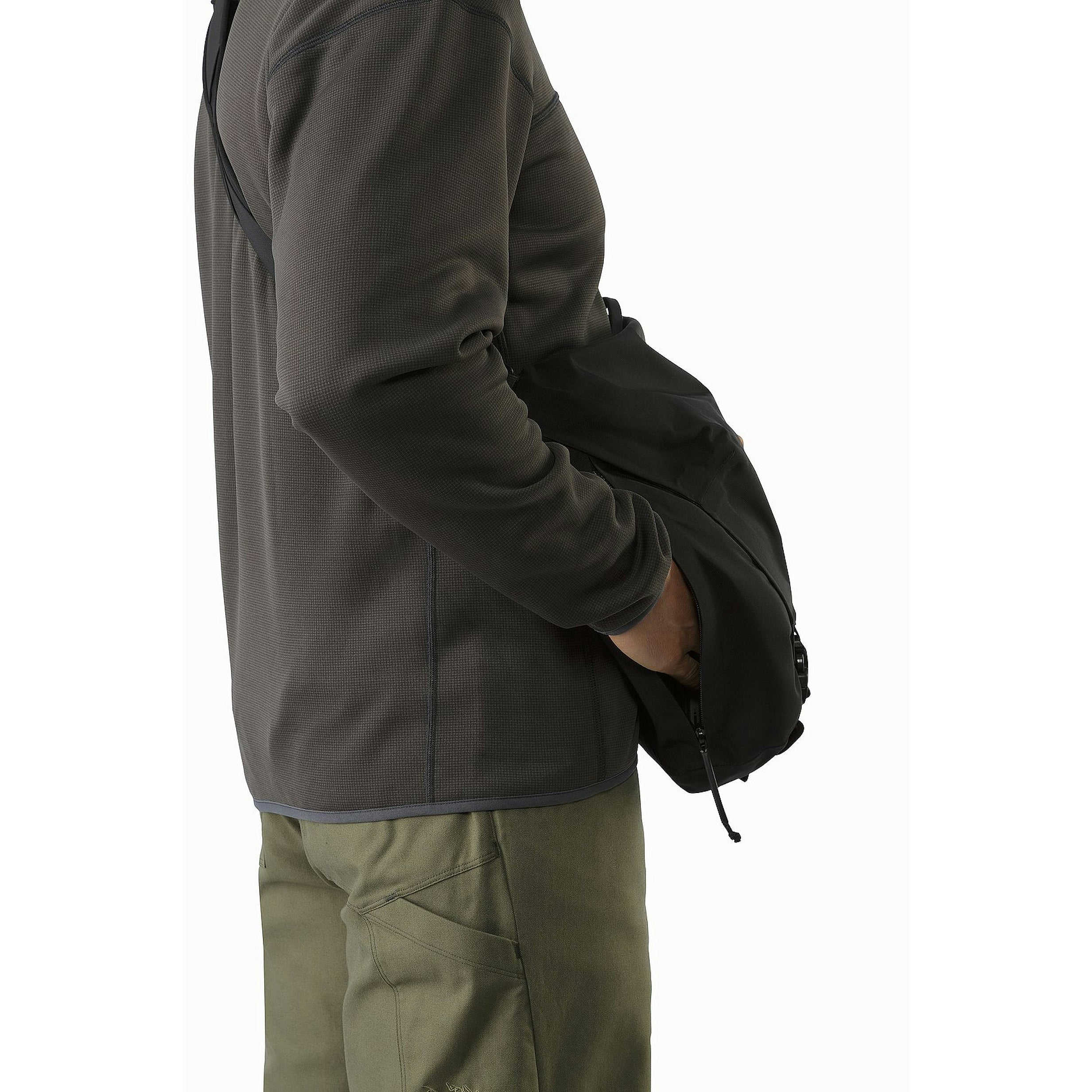 Arc'teryx LEAF Courier 15 Tactical Backpack - Durable Military-Grade Daypack for Outdoor Adventures, Hiking & EDC | Like New Condition | Perfect for Travel, Commuting & Tactical Use