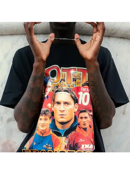 Vintage Retro Football Francesco Totti T-Shirt - Classic Soccer Jersey Tee for Fans & Collectors | Perfect for Game Day, Sports Events & Casual Wear