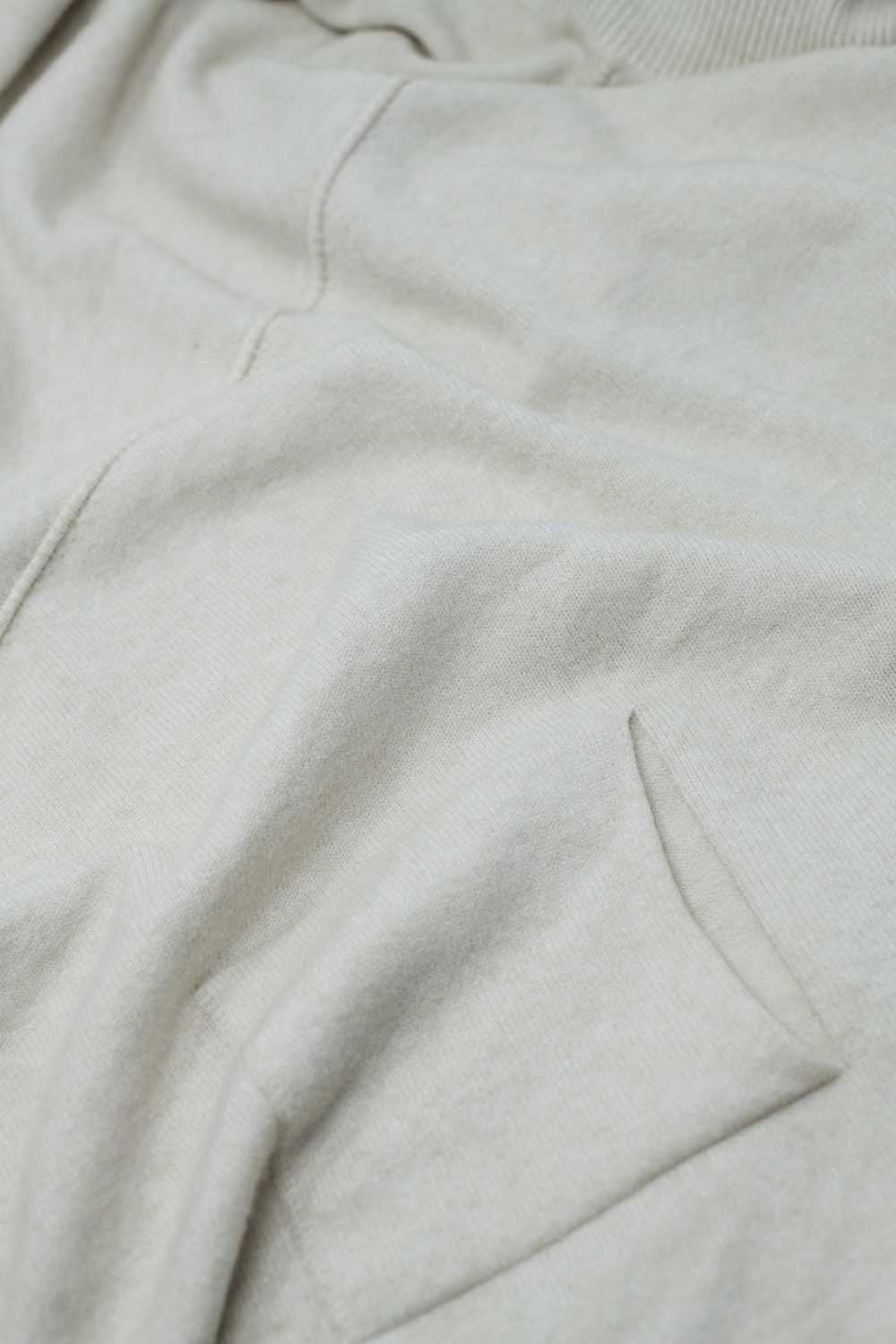 Oversized Beige Pullover with Front Pockets - Cozy Casual Sweater for Women | Perfect for Fall Layering, Weekend Outings & Relaxing at Home