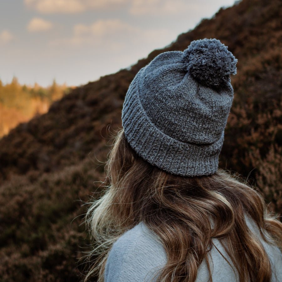 DIY Bobby Hat Knitting Kit for Beginners - Complete Crochet Set with Yarn, Needles & Instructions - Perfect for Winter Hats, Baby Gifts & Cozy Crafts