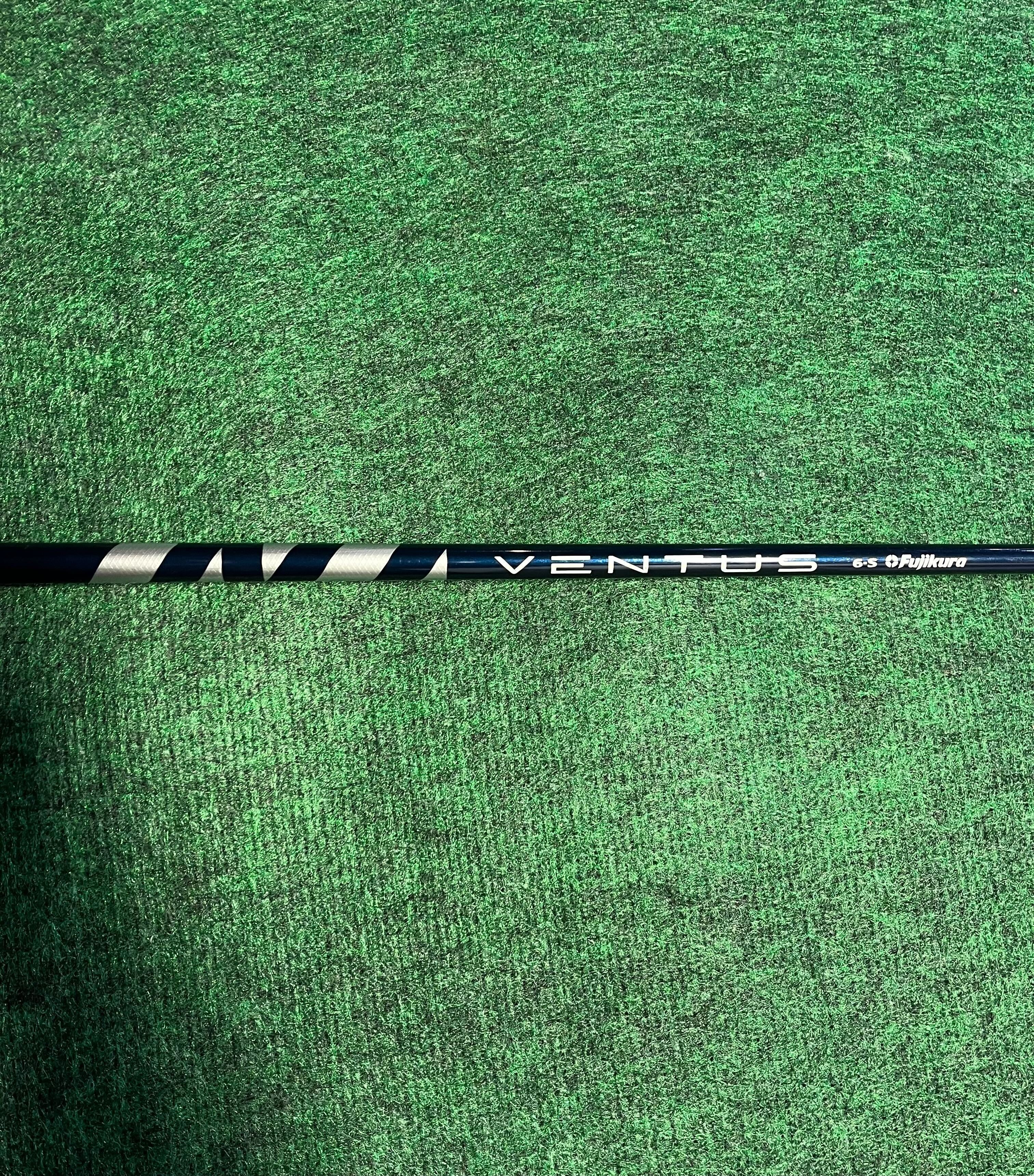 Fujikura Ventus Velocore Blue Driver Shaft - Stiff Flex 44.5 Inches - High Performance Golf Shaft for Long Drives and Precision Shots on the Course