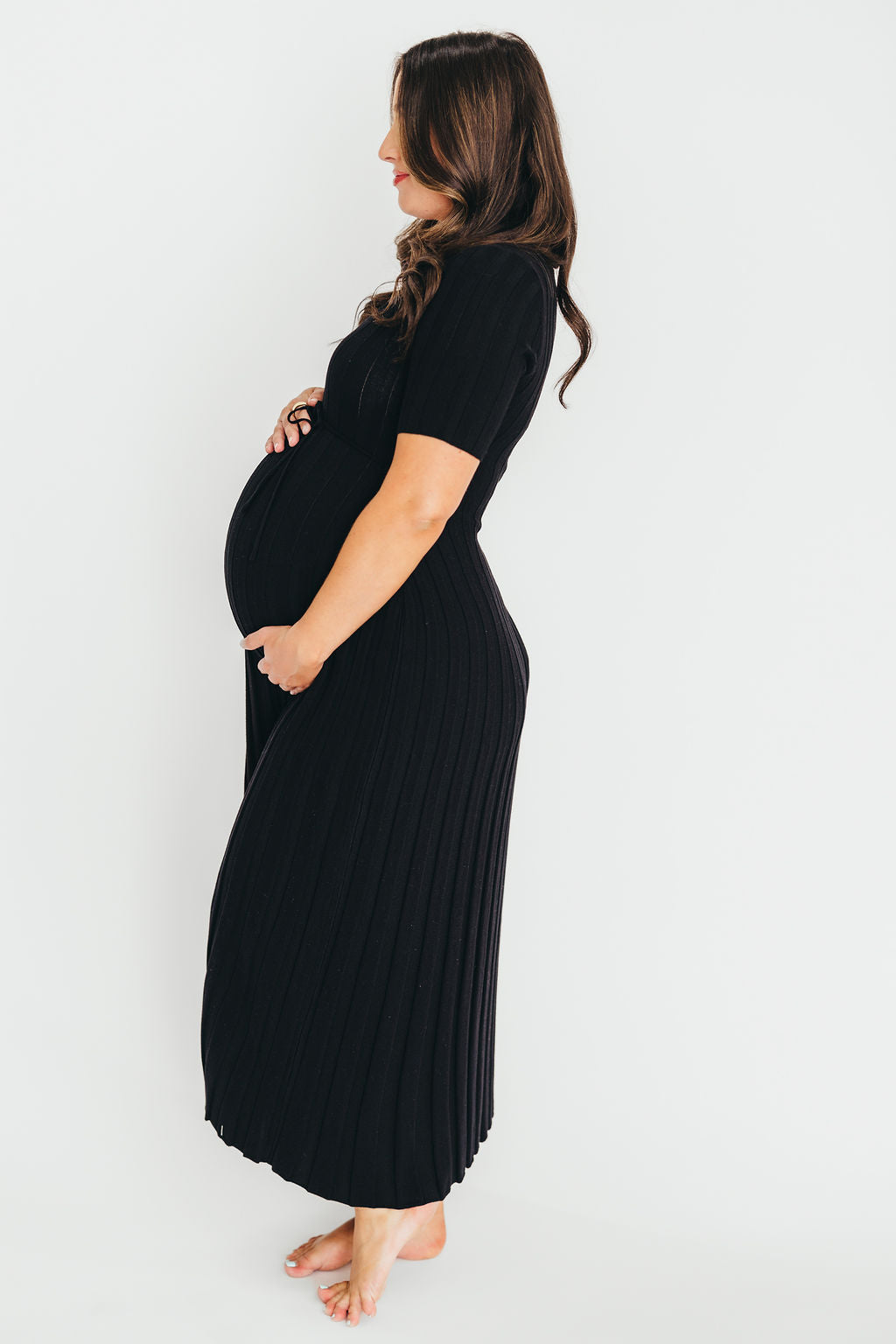 Oakley Ribbed Maxi Dress for Women - Bump Friendly Maternity Dress in Black | Perfect for Pregnancy, Nursing, and Everyday Comfort
