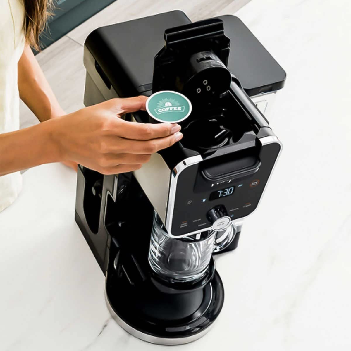 Ninja DualBrew System 14 Cup Coffee Maker - Single Serve Pods & Grounds Compatible, 4 Brew Styles with Built-In Fold Away Frother, 70oz Water Reservoir & Carafe - Perfect for Home, Office & Entertaining (Black, CFP451CO)