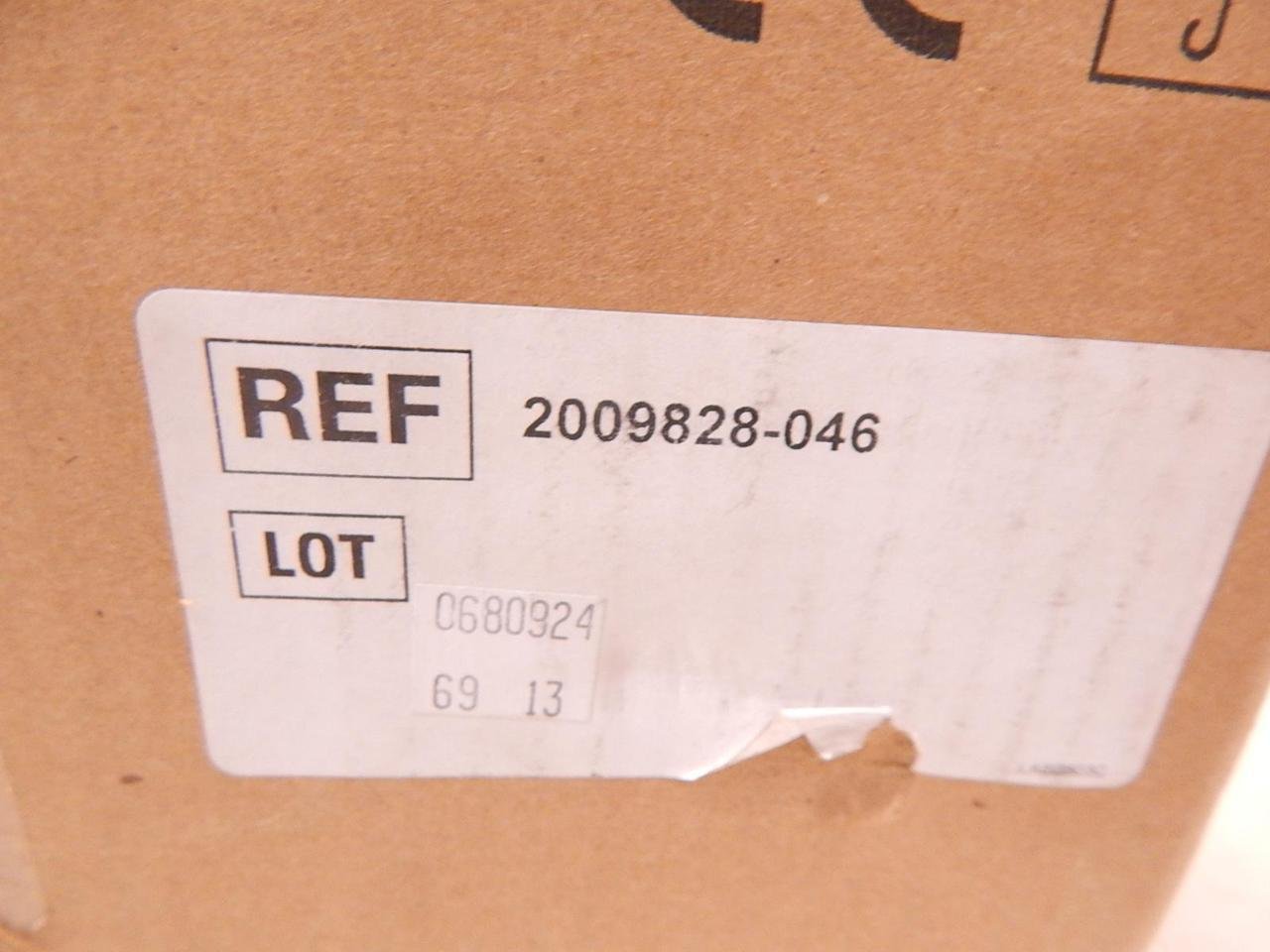 GE Medical Systems 2297266 Chart Paper - VSD 50mm No Grid, 100' Length, 48 Rolls per Case (Part# 2009828-046) | Ideal for Medical Equipment, Patient Monitoring & Diagnostic Use