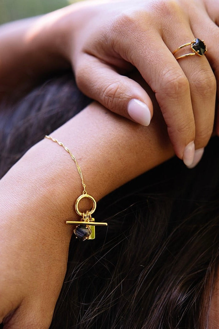 18K Gold Plated Healing Bracelet with EOL Herkimer Quartz - Spiritual Protection, Energy Balance & Stress Relief - Perfect for Meditation, Yoga & Daily Wear