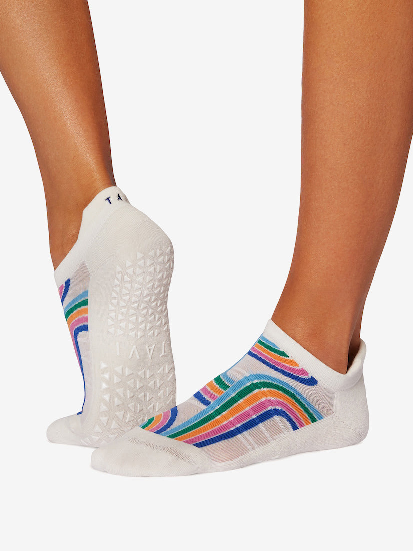 Tavi Noir Savvy Grip Socks for Women - Non-Slip Yoga Socks with Arch Support - Perfect for Yoga, Pilates, Barre & Home Workouts