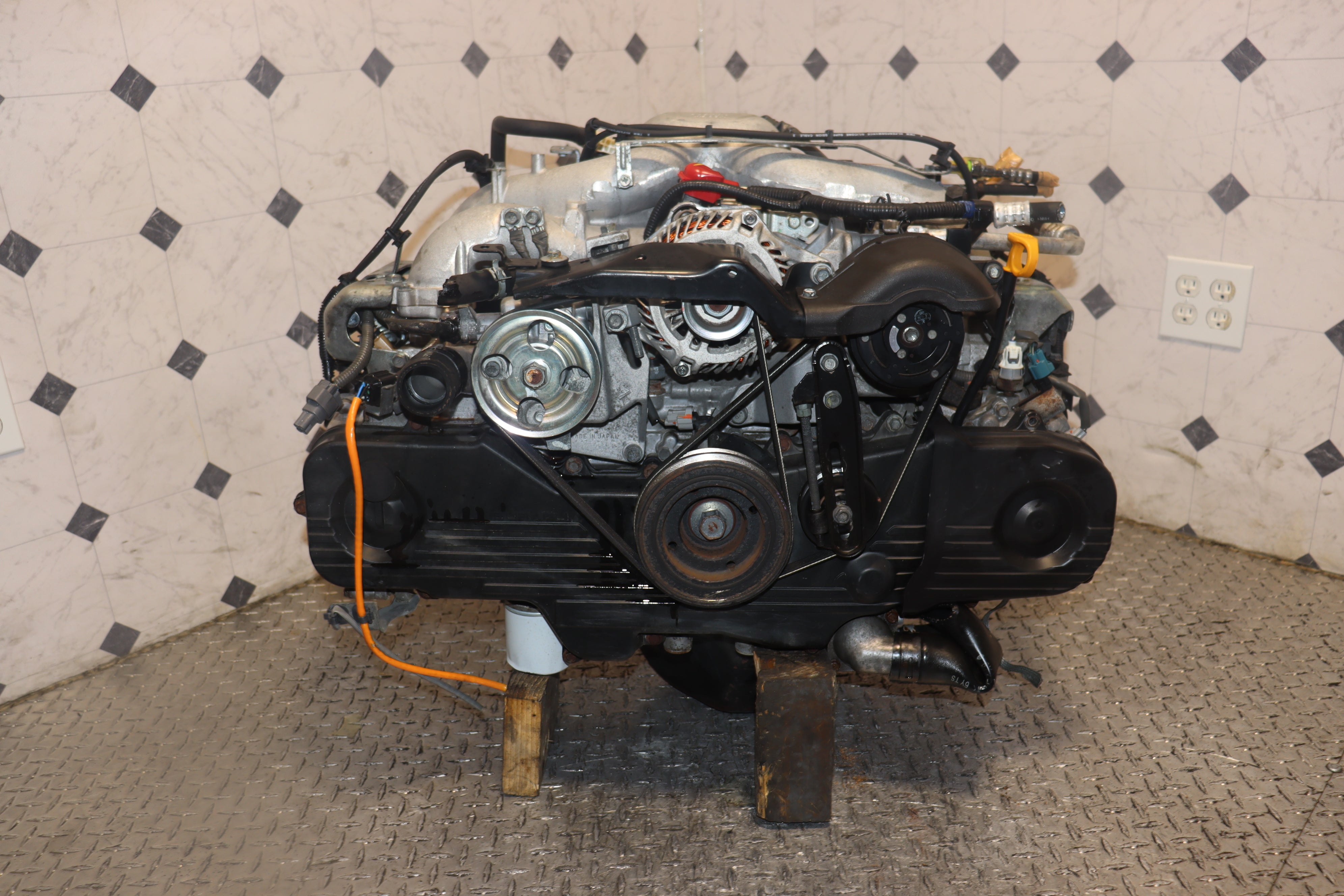 JDM EJ25 SOHC AVCS 2.5L Engine for 2006-2011 Subaru Impreza WRX STI Legacy Outback - High Performance Replacement Motor for Racing & Daily Driving