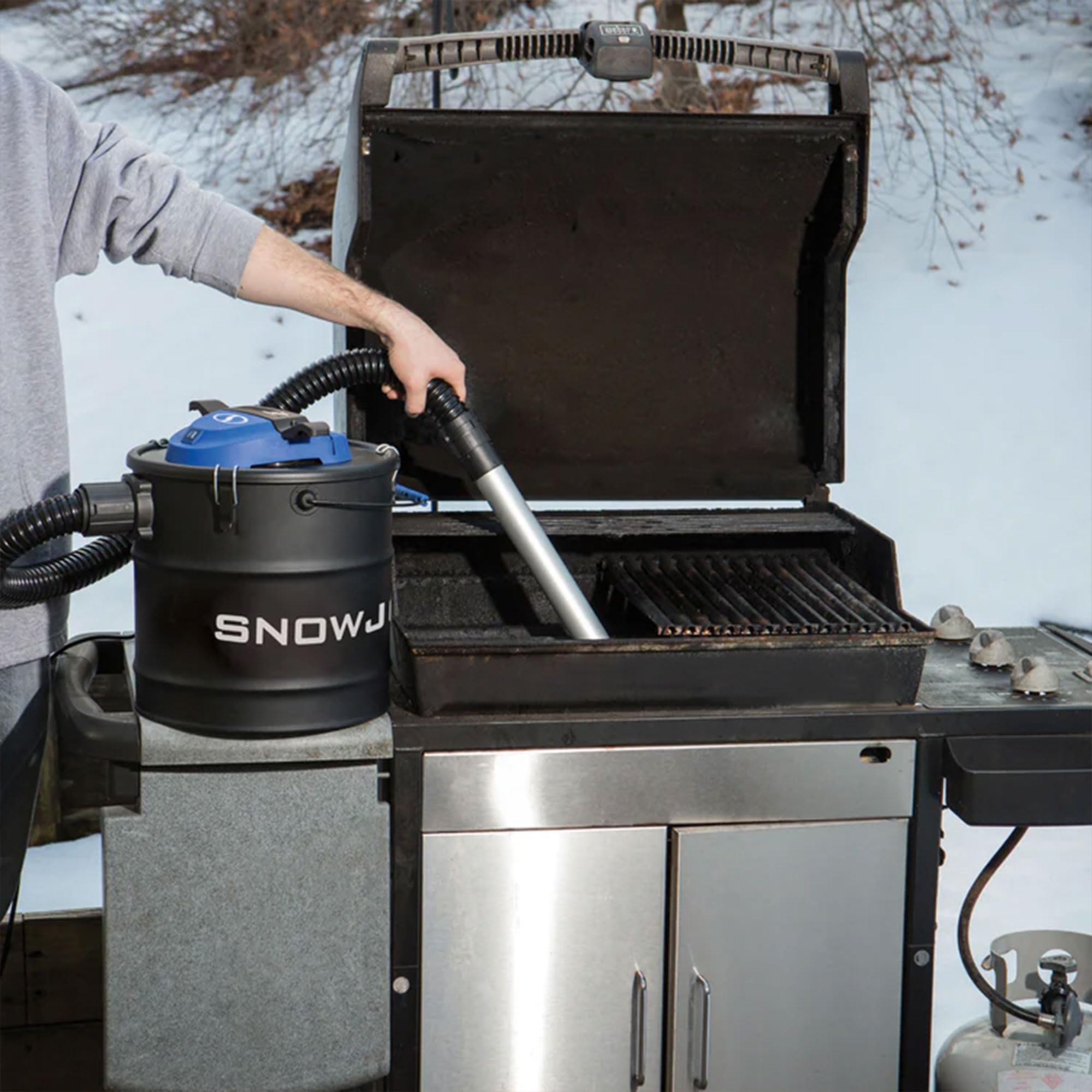 Snow Joe ASHJ201 4.8 Gallon Bagless Ash Vacuum Cleaner | Metal Canister Fireplace Cleaner | Black | Ideal for Fireplace, Wood Stove & BBQ Grill Ash Removal