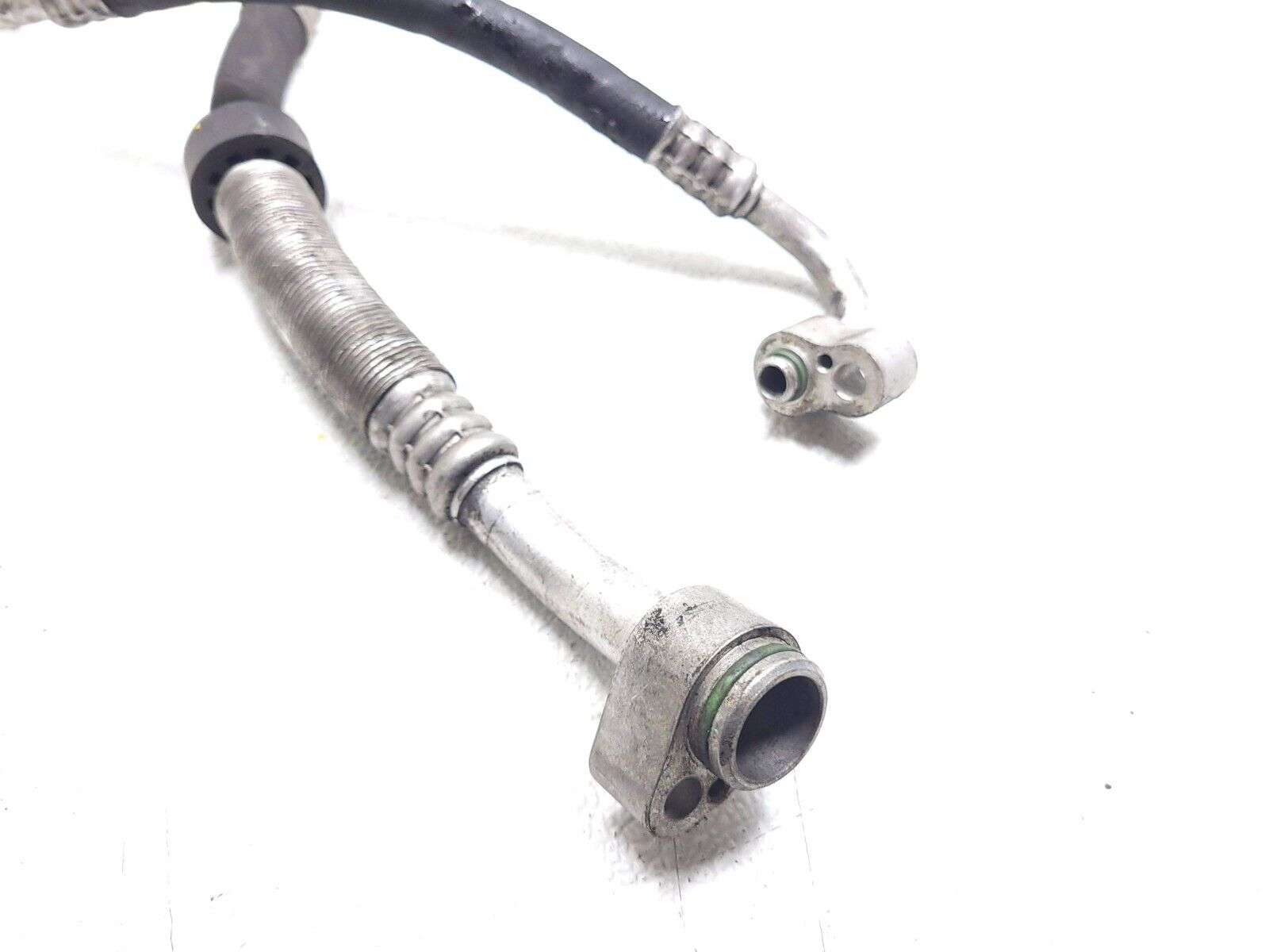 06-07 Mercedes ML500 AC Air Conditioner Hose Pipe Line Kit - 2pcs OEM Replacement for 5.0L V8 Engine - Perfect for A/C System Repair & Maintenance
